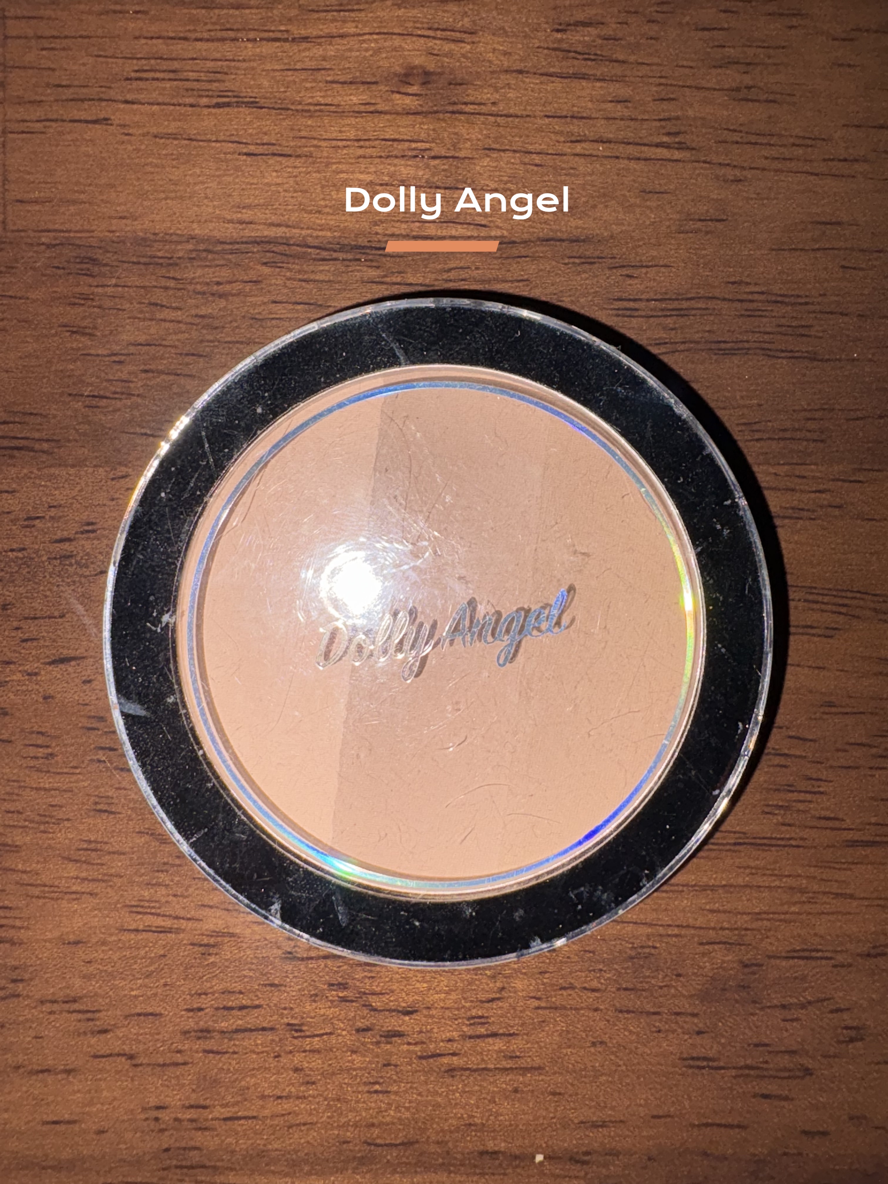 Dolly Angel DQ シェーディングパウダーのクチコミ「
ドンキで安くなってたから
とりあえずお試しで買ってみたけどブラシもついてこのクオリティは安す.....」（1枚目）