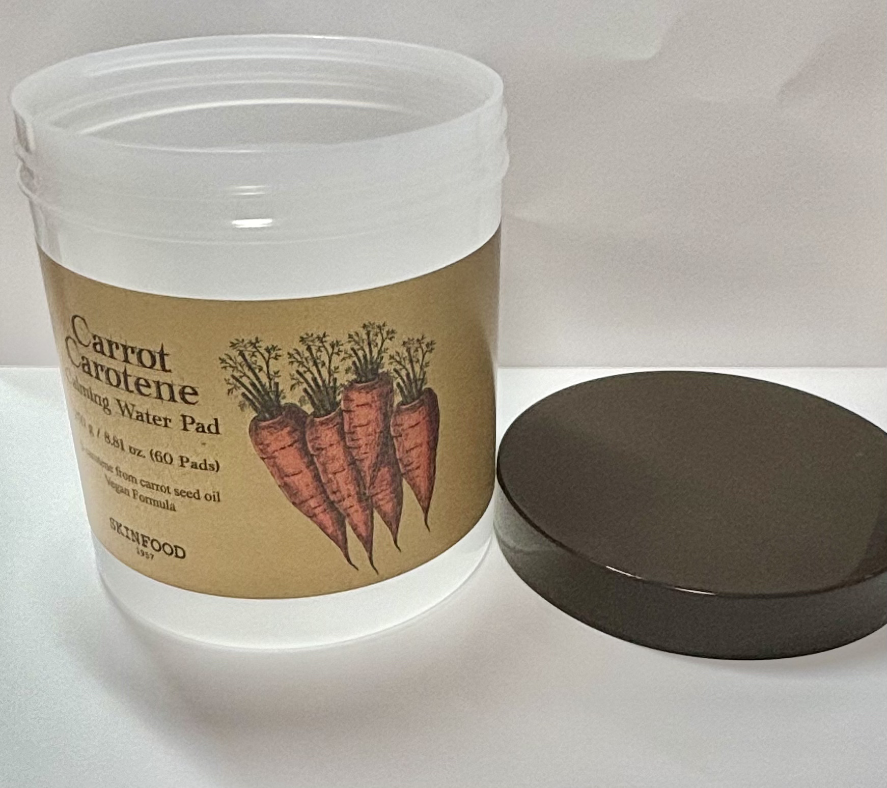 キャロットカロテン カーミングウォーターパッド/SKINFOOD/トナーパッドを使ったクチコミ（2枚目）