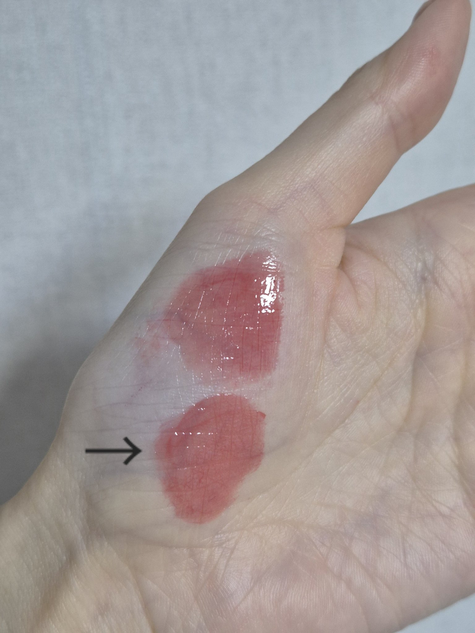 ウォーター ベアー ティント 02 ユニバーサル コーラル(UNIVERSAL CORAL)/PERIPERA/リップティントを使ったクチコミ（2枚目）