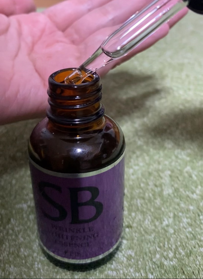SBホワイト 33ml/EBiS化粧品/美容液を使ったクチコミ（2枚目）