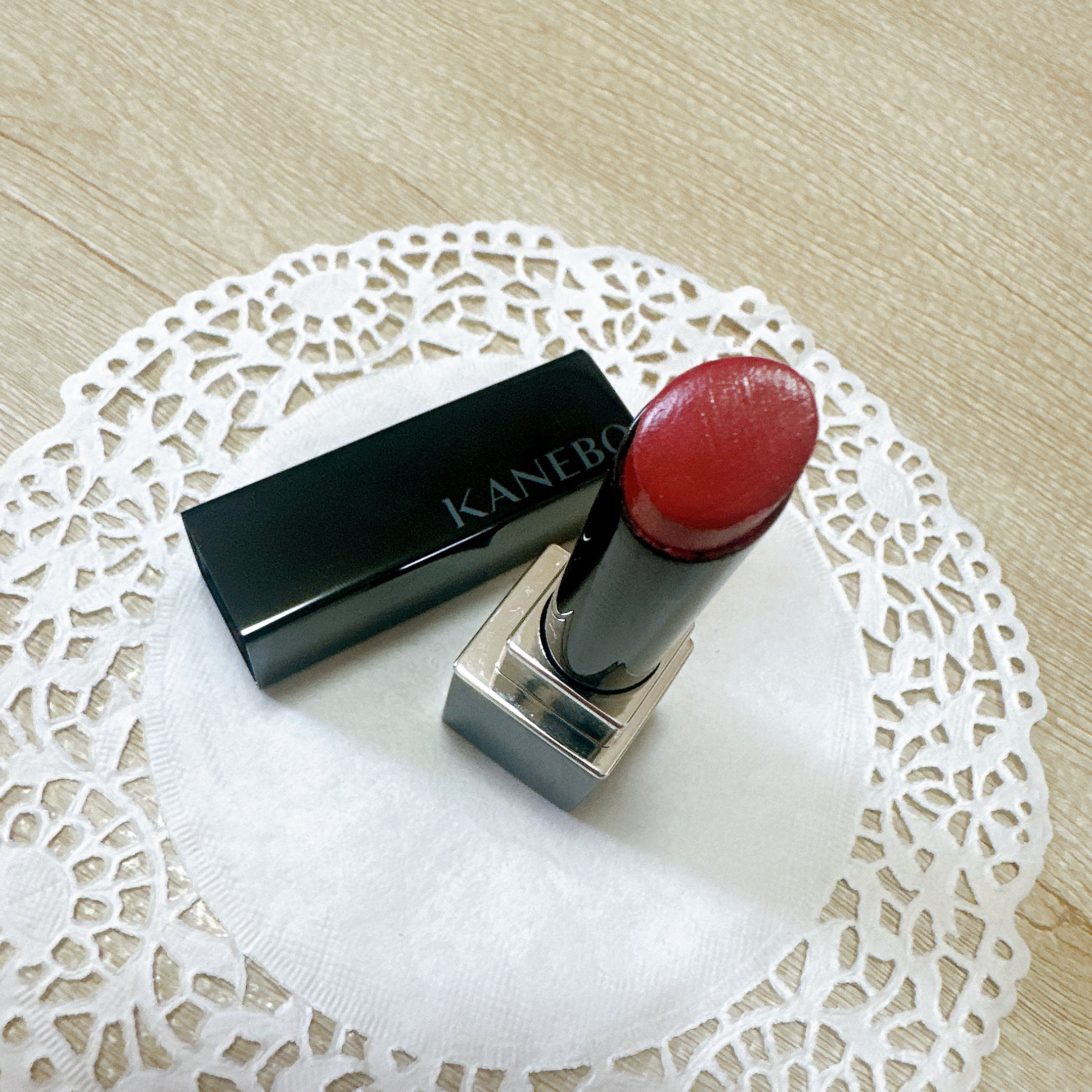 ルージュスターヴァイブラント/KANEBO/口紅を使ったクチコミ（3枚目）