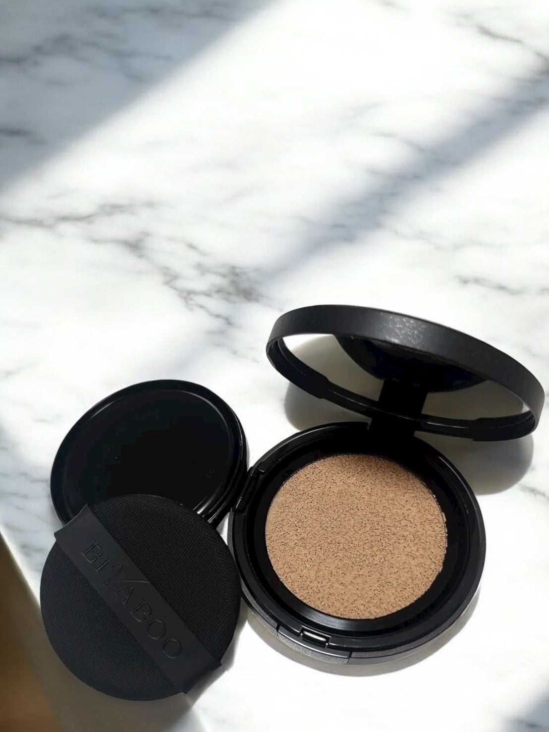 ベルベットジュエルクッション/BIVABOO/クッションファンデーションを使ったクチコミ(2枚目)