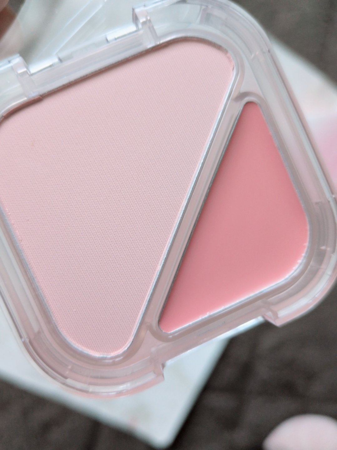 グローレイヤーブラーチーク 05 スリーピーピンク/LUNA/パウダーチークを使ったクチコミ（2枚目）