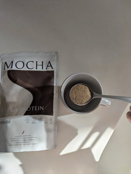 yuki on LIPS 「**たりない私、なりたい私。emmiPEAPROTEIN @e..」(1枚目)