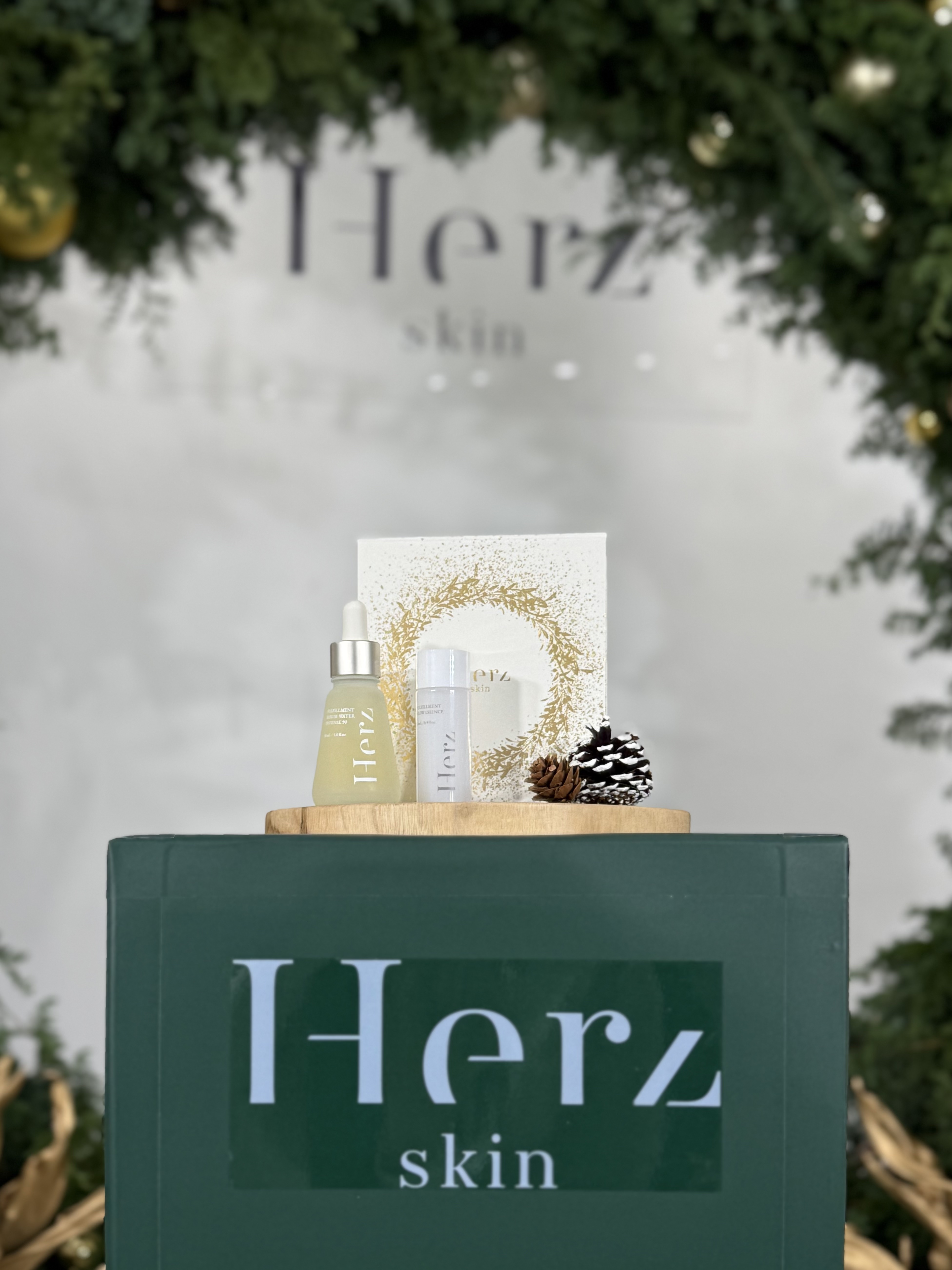 フルフィルメント ホリデー コレクション 2025/Herz skin/スキンケアキットを使ったクチコミ（2枚目）