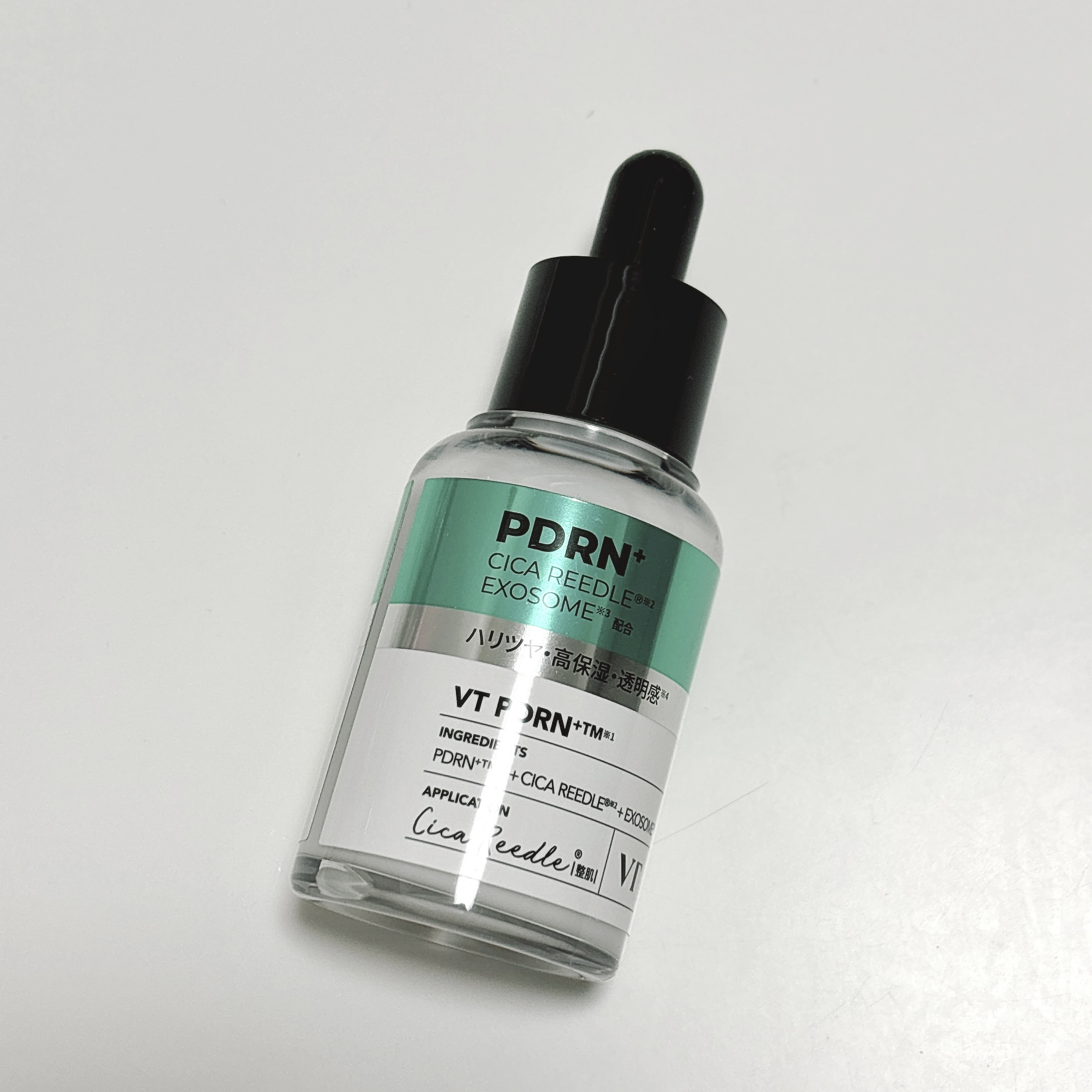 안녕하세요~ 엠입니다!!
こんにちは！えむです☺︎

今回は、VTのリードルS PDRN+ セラムをご紹介します😊

結構ねっとりめのテクスチャーでPDRNほぼ初挑戦だったので、「ベタつくなー」というのが感想でした。

私は重めのクリー