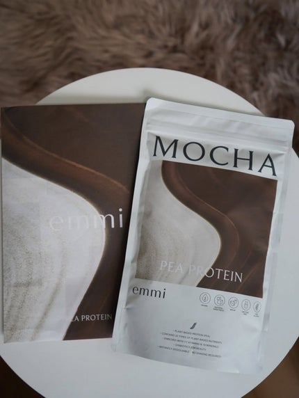 yuki on LIPS 「**たりない私、なりたい私。emmiPEAPROTEIN @e..」(4枚目)