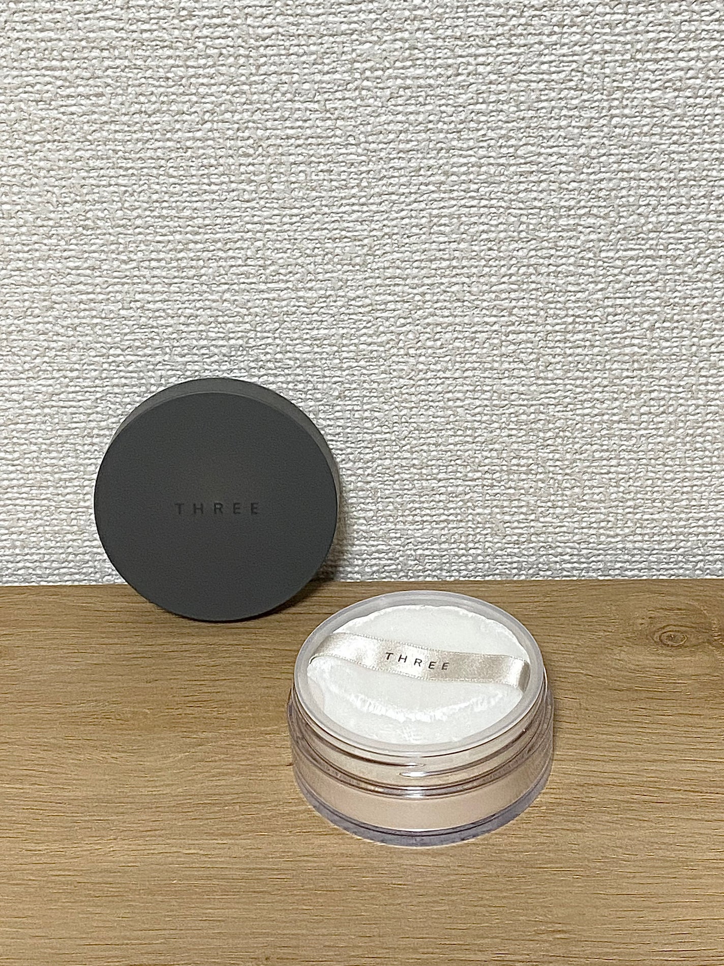 アルティメイトダイアフェネス ルースパウダー/THREE/ルースパウダーを使ったクチコミ(1枚目)