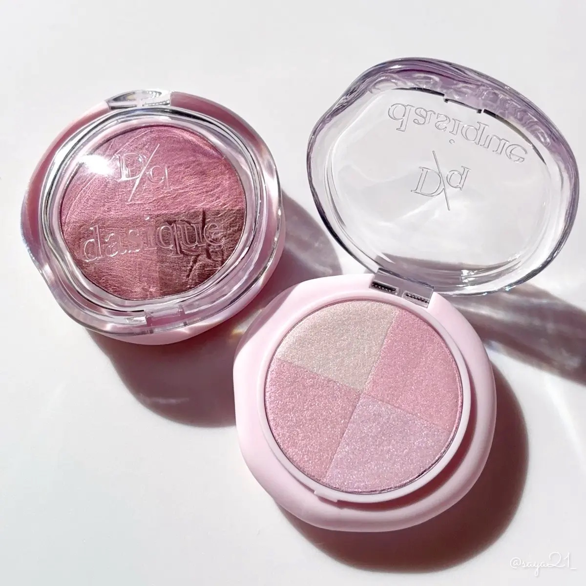 デイジークの新作バレエコア マルチクアッドシャドウ🩰🎀

⚜️dasique
マルチクアッドシャドウ
02 エンジェルクラッシュ / 04 ピンクコア

02 エンジェルクラッシュは明るめなピンクカラーと繊細なシマーパールが綺麗...0