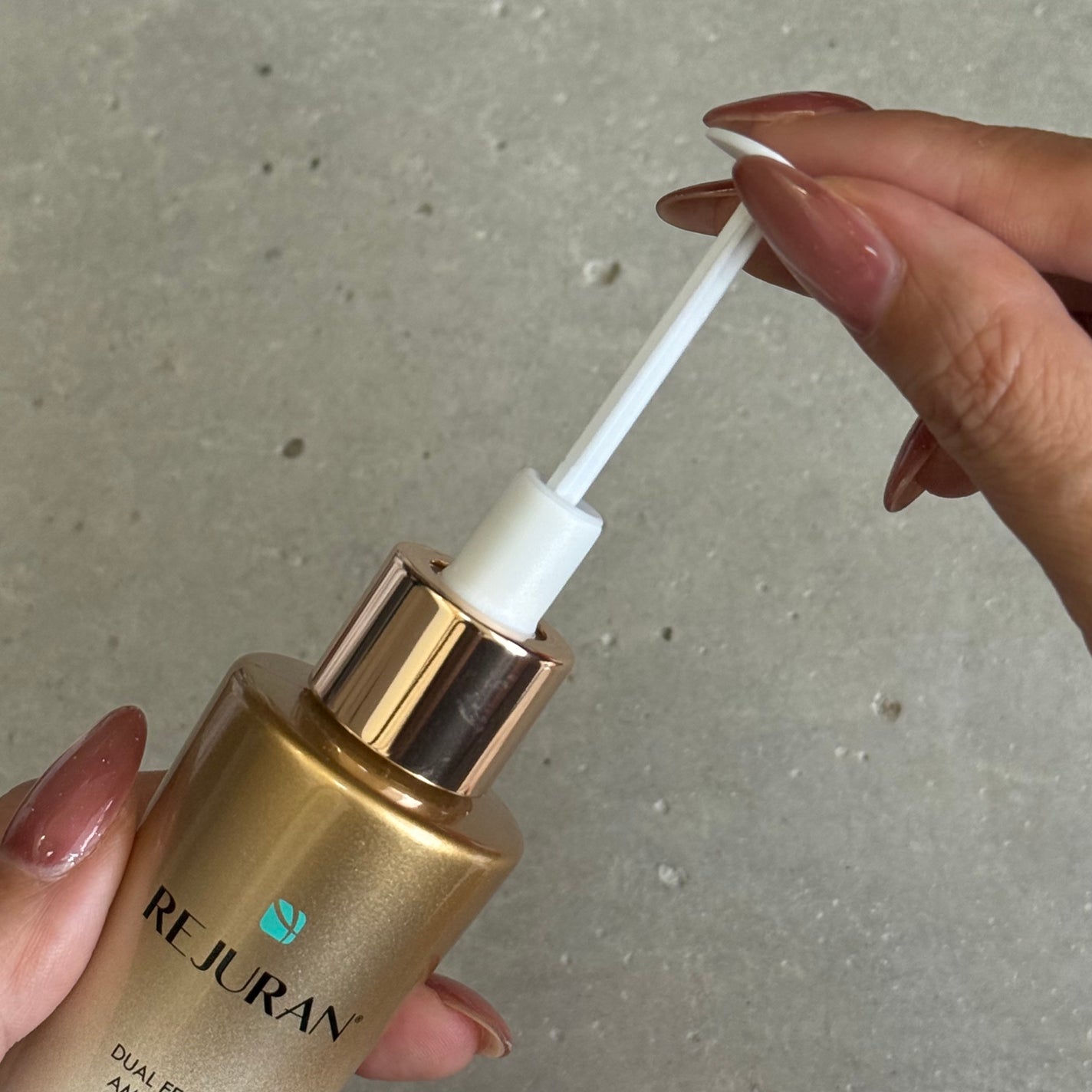 REJURAN デュアルエフェクトアンプル 30ml/REJURAN COSMETICS/美容液を使ったクチコミ(3枚目)