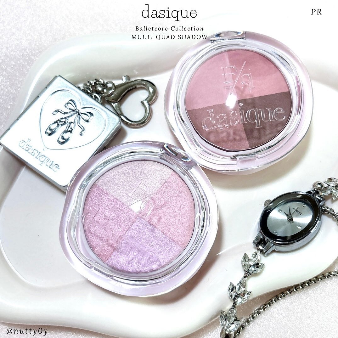 マルチクアッドシャドウ/dasique/パウダーアイシャドウを使ったクチコミ(1枚目)