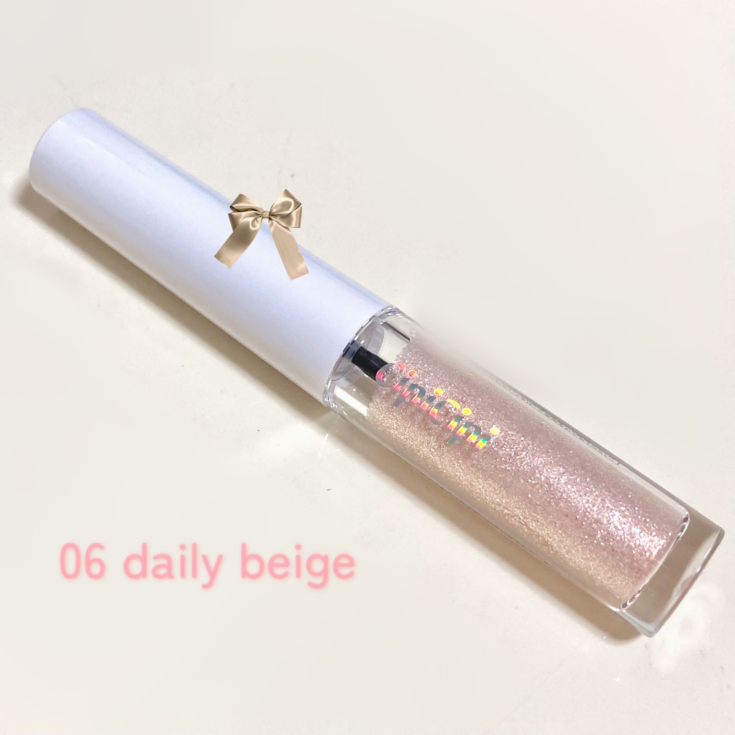 シピシピ グリッター イルミネーションライナー S 06 デイリーベージュ/CipiCipi/リキッドアイライナーを使ったクチコミ（1枚目）