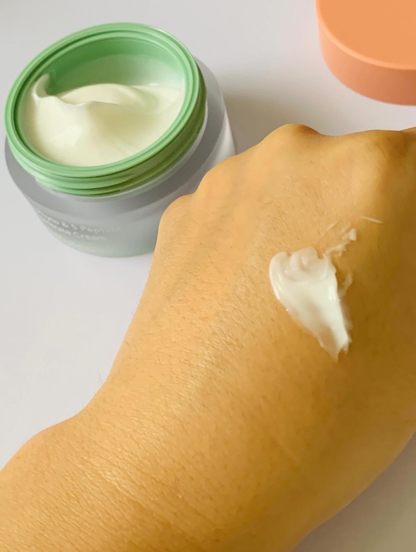 センテラフィト&5ペプチド コンセントレイトクリーム/haruharu wonder/フェイスクリームを使ったクチコミ(4枚目)