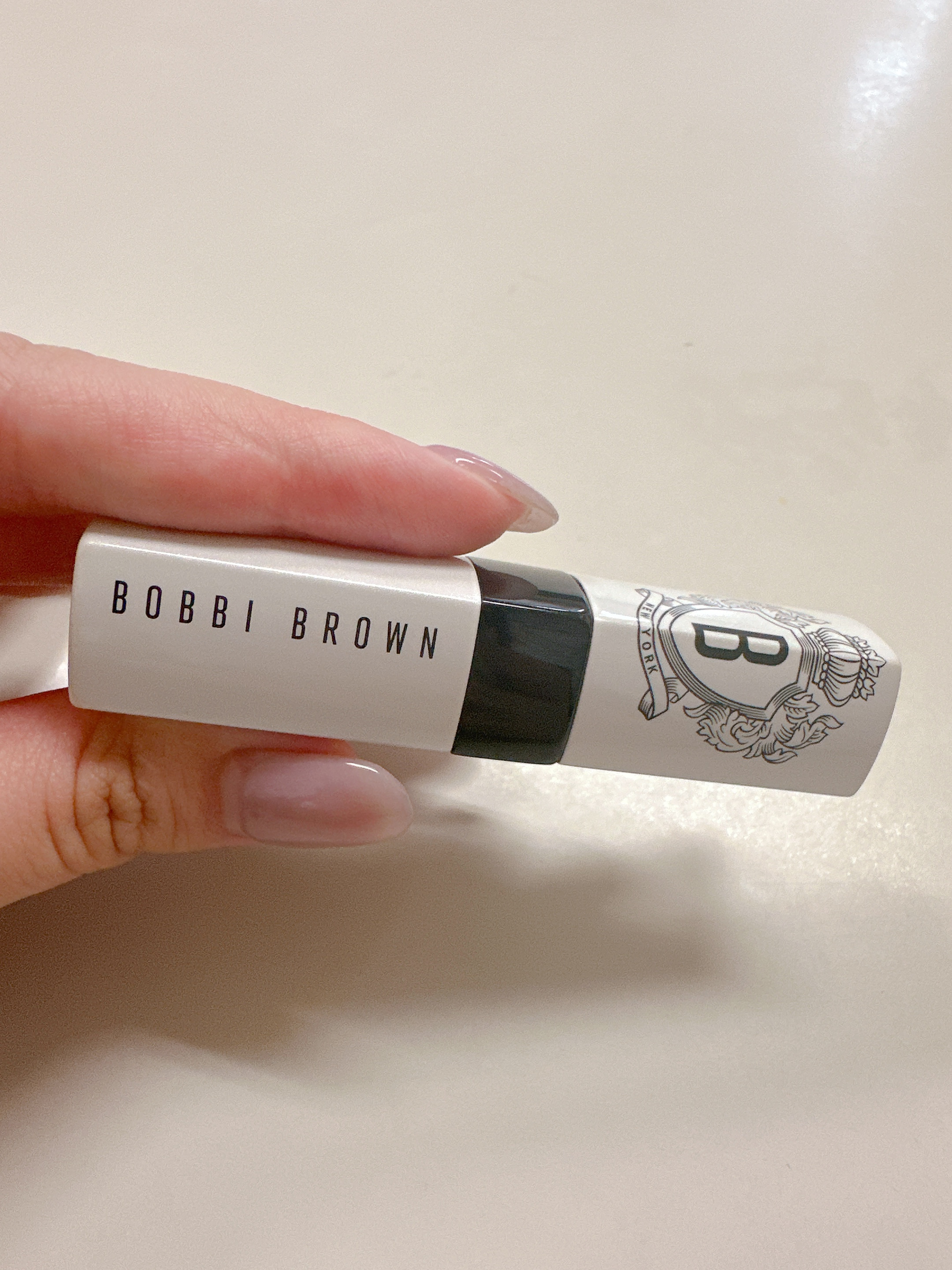エクストラ リップ ティント 619 ベアラズベリー/BOBBI BROWN/リップティントを使ったクチコミ（1枚目）