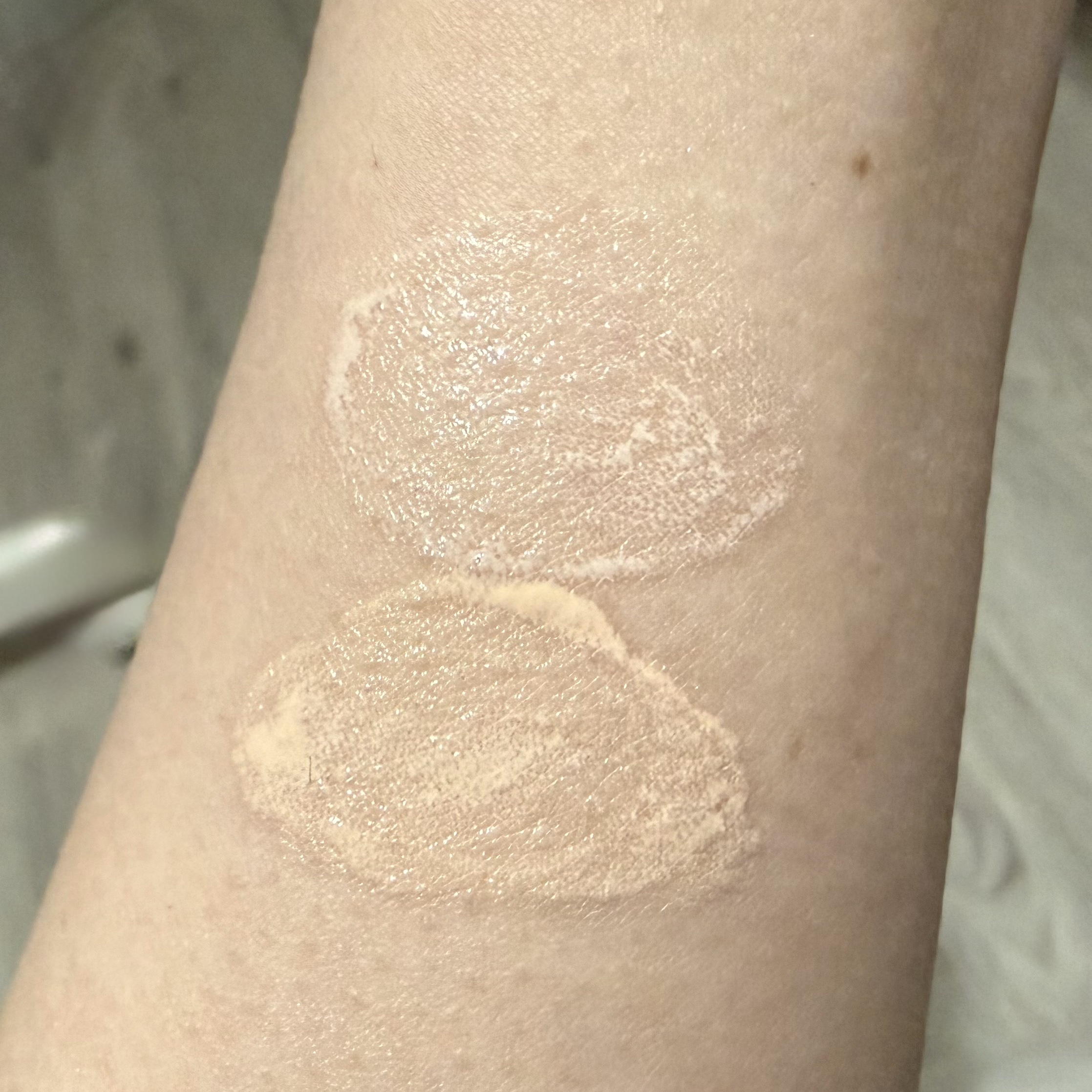 ウォータフルトーンアップサンクリーム/ダルバ/日焼け止めクリームを使ったクチコミ（3枚目）