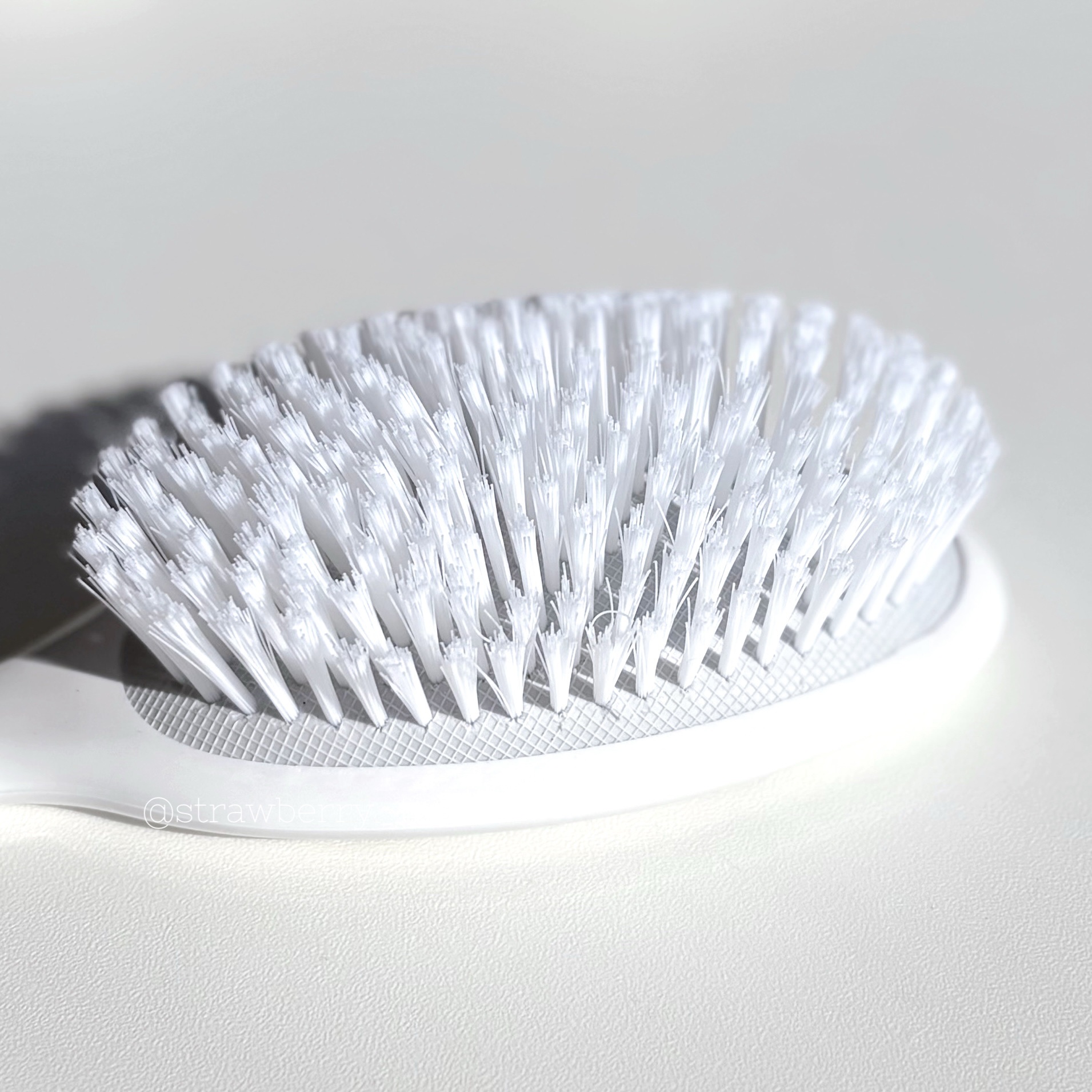 D86 ベビーブラシ エレファント/DENMAN/ヘアブラシを使ったクチコミ（3枚目）