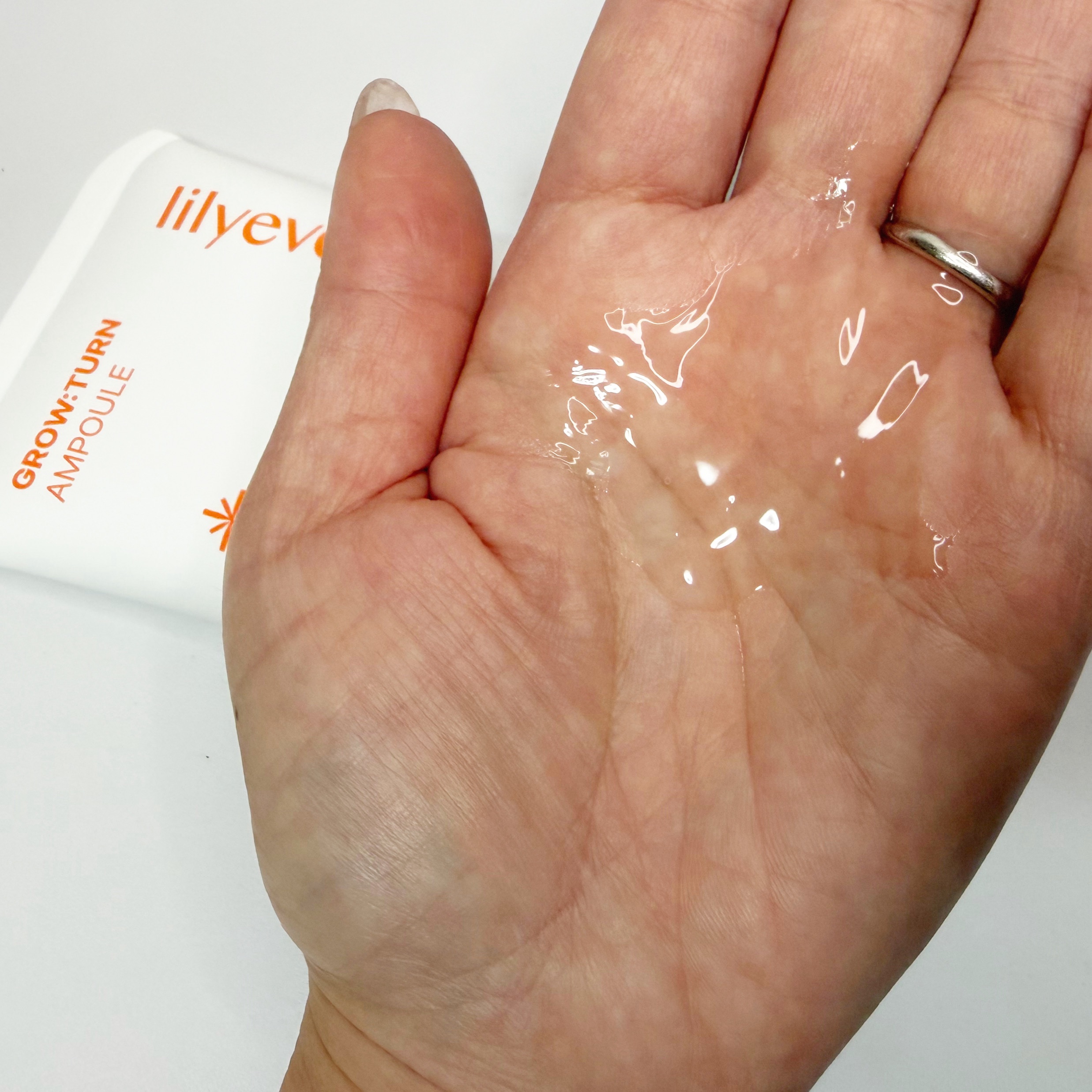 スカルプターンヘアアンプル/リリーイブ/頭皮ローションを使ったクチコミ（3枚目）