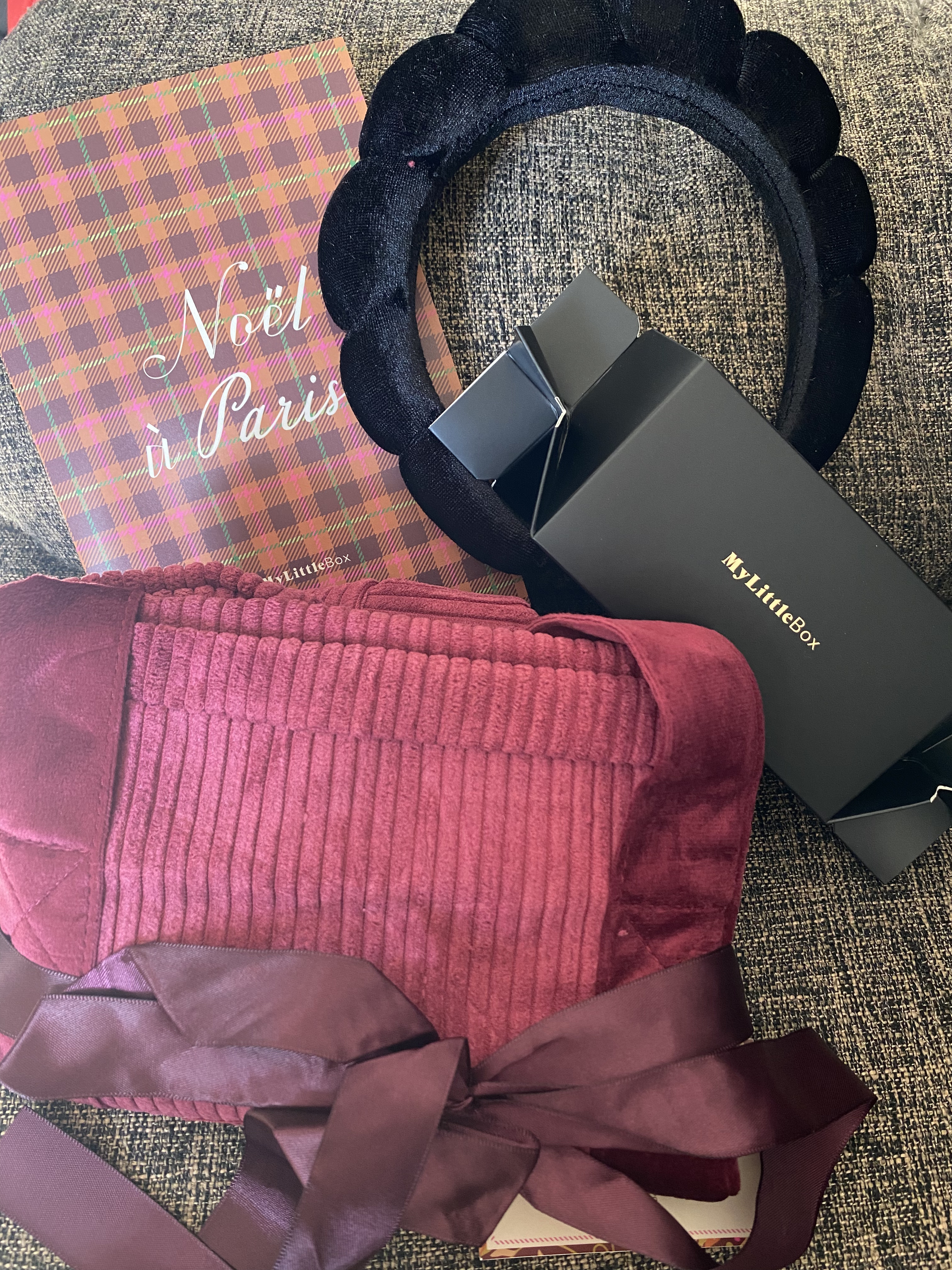 ルージュ ピュールクチュール ザ スリム ベルベットラディカル No.319 ファイアード アップ ヌード/YVES SAINT LAURENT BEAUTE/口紅を使ったクチコミ（2枚目）