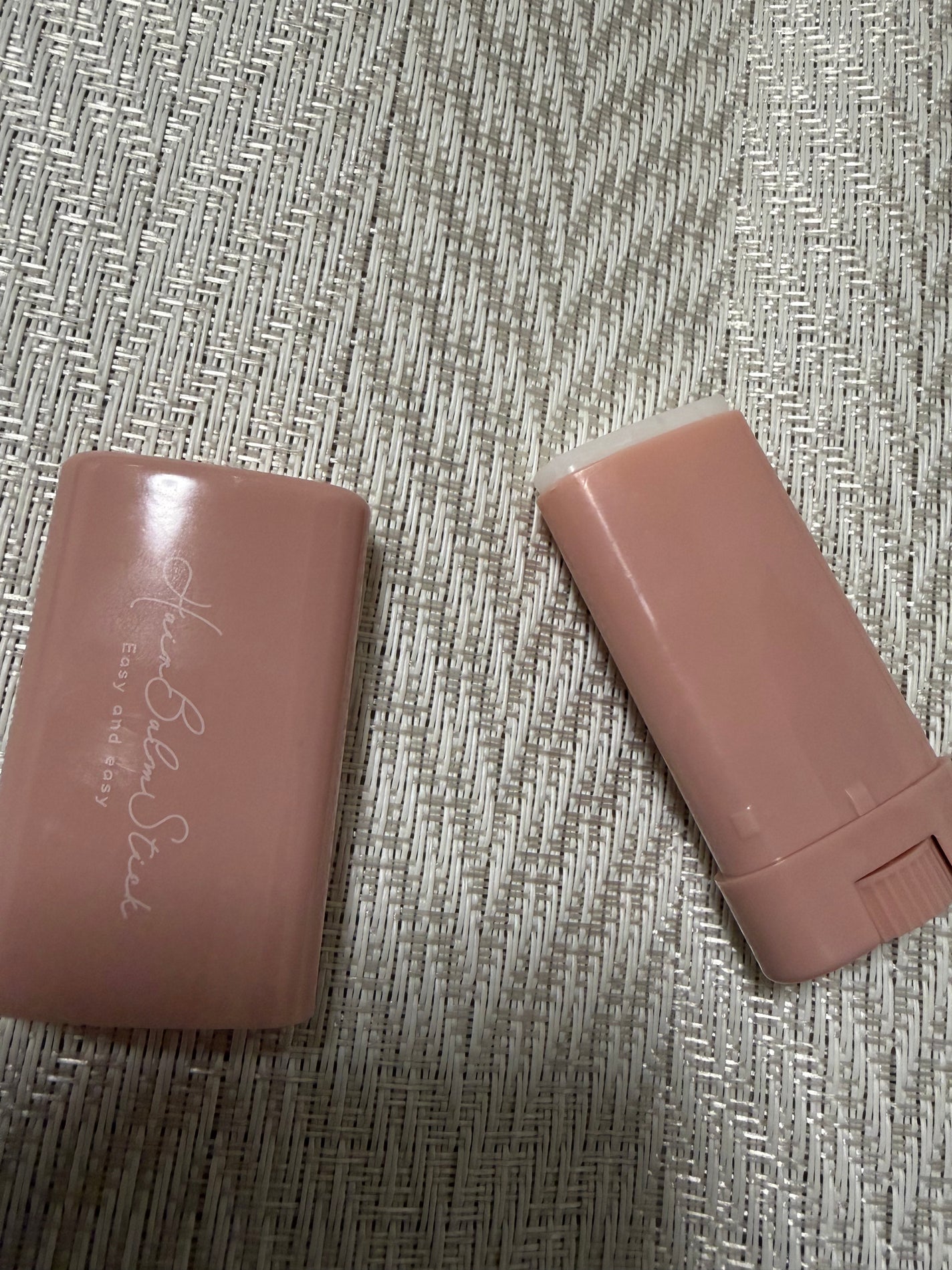 スティック型ヘアバーム/セリア/ヘアバームを使ったクチコミ(5枚目)