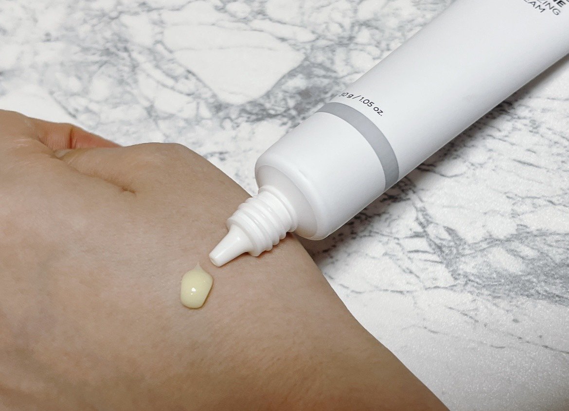 レチノール 0.1 カフェイン リバイタライジング アイクリーム/Anua/アイケア・アイクリームを使ったクチコミ（2枚目）