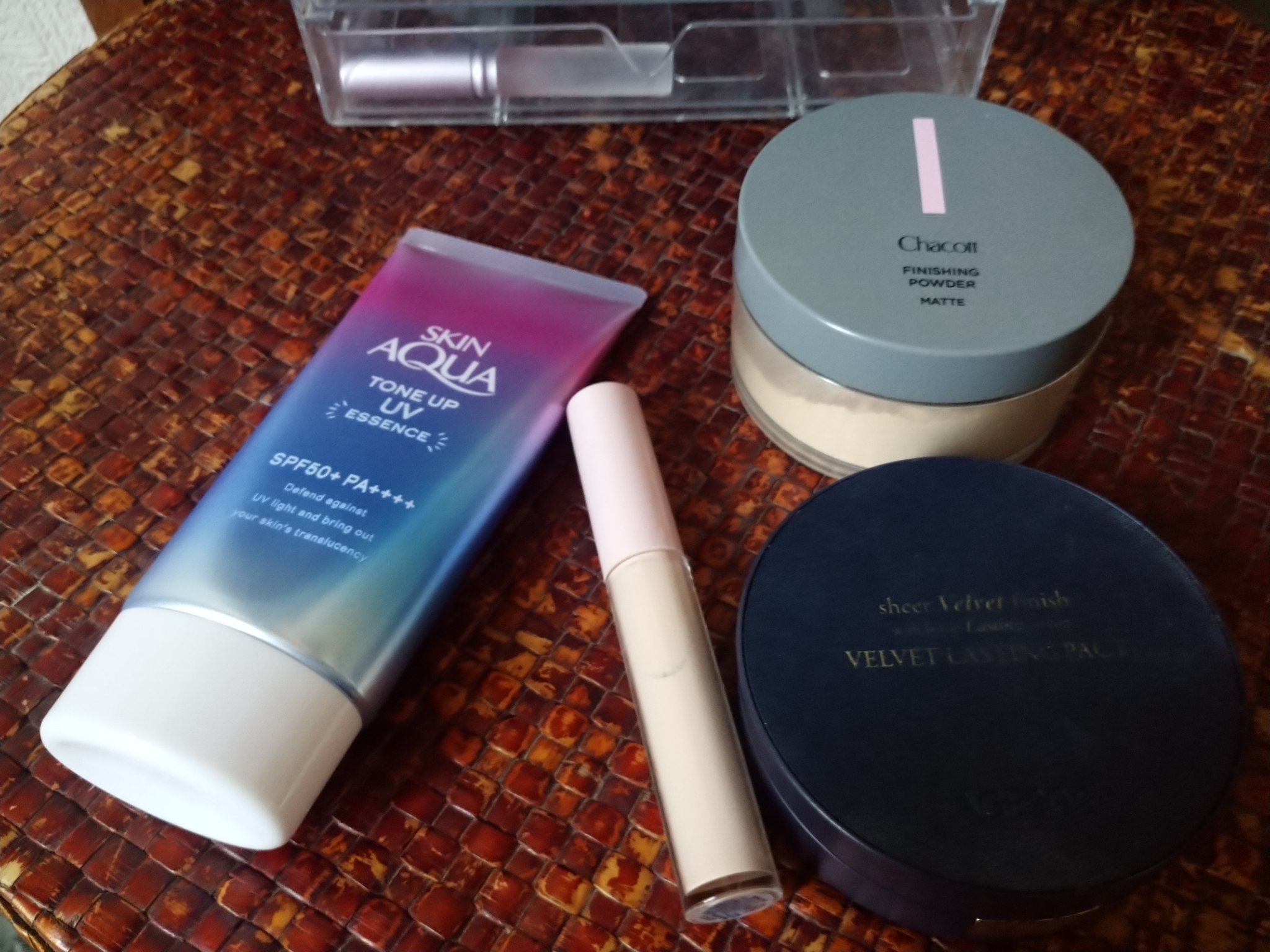 KM ライトタッチコンシーラー/DAISO/リキッドコンシーラーを使ったクチコミ（1枚目）