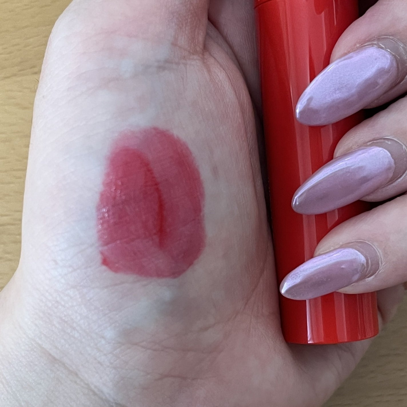 ジューシーラスティングティント/rom&nd/リップティントを使ったクチコミ(3枚目)