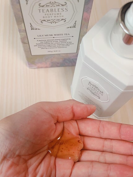 パフュームボディウォッシュ リリームスクホワイトティー/TEABLESS/ボディソープを使ったクチコミ(2枚目)