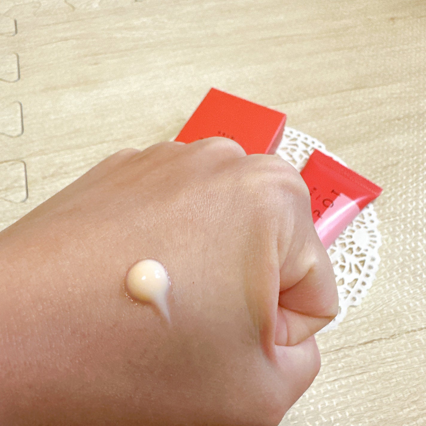 UVモイストデイセラム/SKIN POT/日焼け止めローションを使ったクチコミ(4枚目)