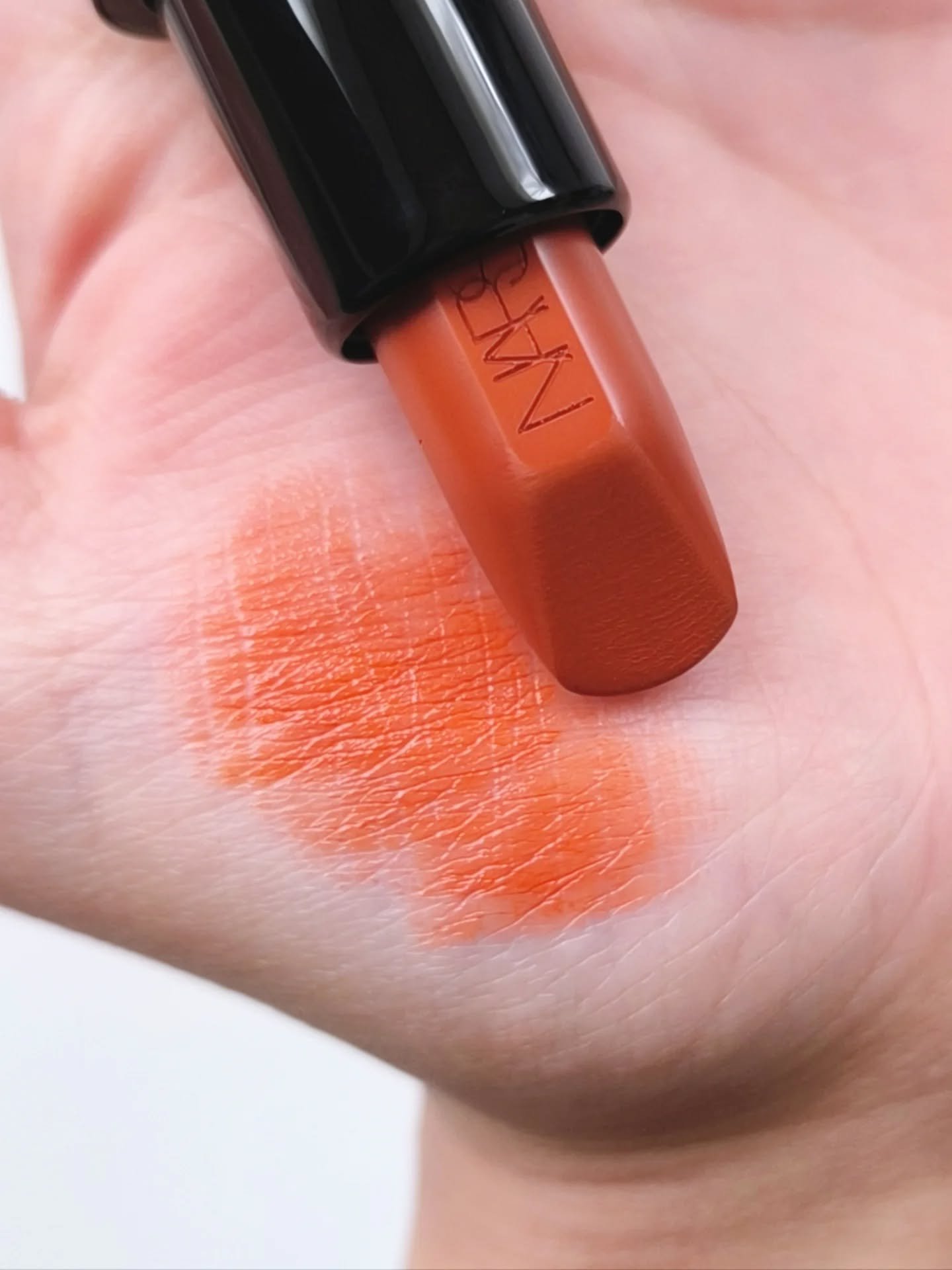 エクスプリシット リップスティック/NARS/口紅を使ったクチコミ（3枚目）