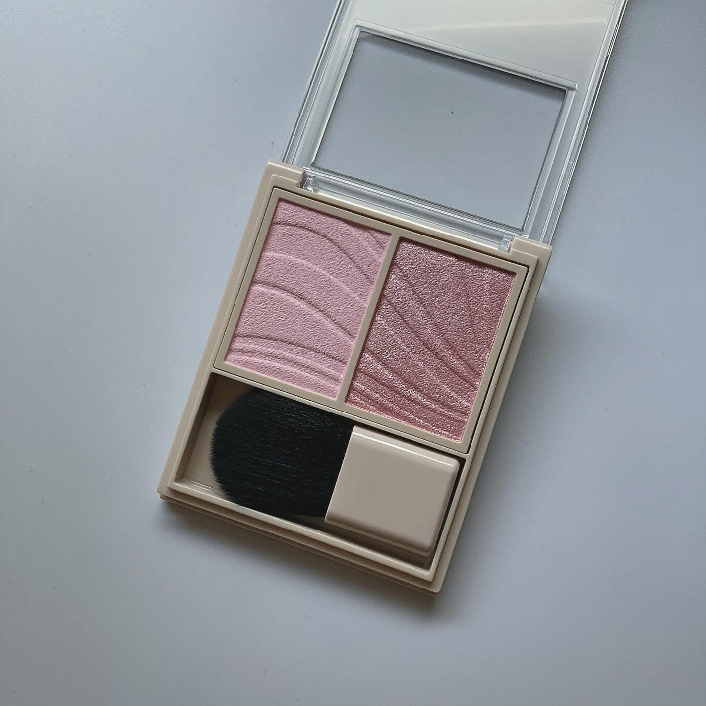 レイヤード フルリ チーク/Visée/パウダーチークを使ったクチコミ(2枚目)