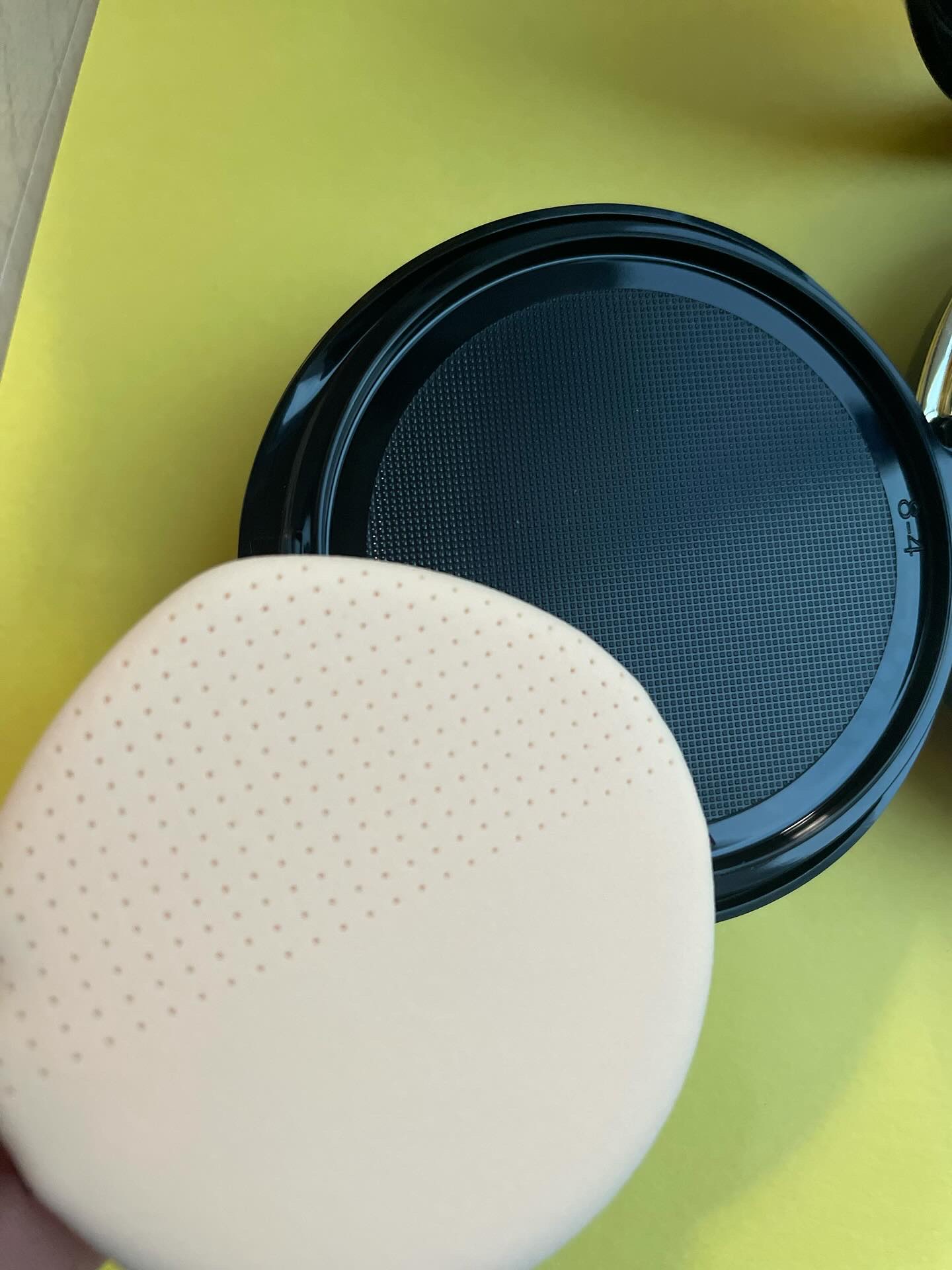 グロウフィットセラムカバークッション/ダルバ/クッションファンデーションを使ったクチコミ（3枚目）