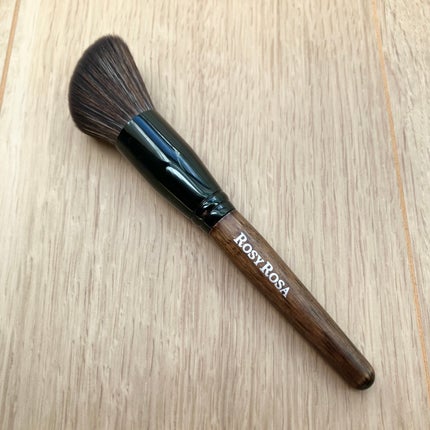 パウダーブラシEX〈アングルド〉/ロージーローザ/メイクブラシを使ったクチコミ(1枚目)