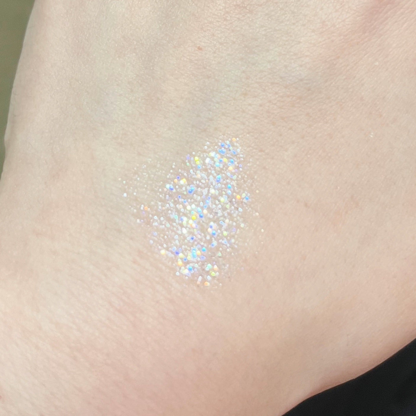 アナ スイ グリッター アイカラー/ANNA SUI/単色アイシャドウを使ったクチコミ(3枚目)