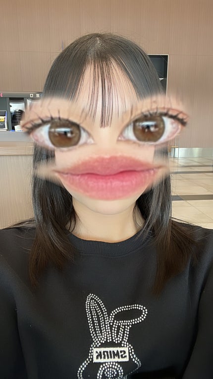 寧々(ねね) on LIPS 「 Majetteミルキーベージュ🤍またまた可愛いカラ..」(5枚目)