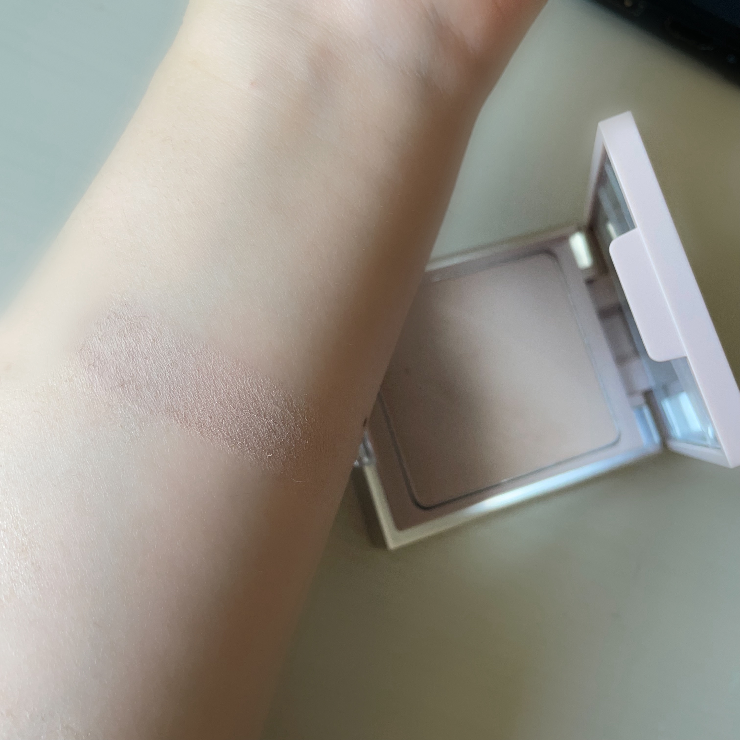 ヨベカロン シェーディング/Ameli/シェーディングを使ったクチコミ（2枚目）