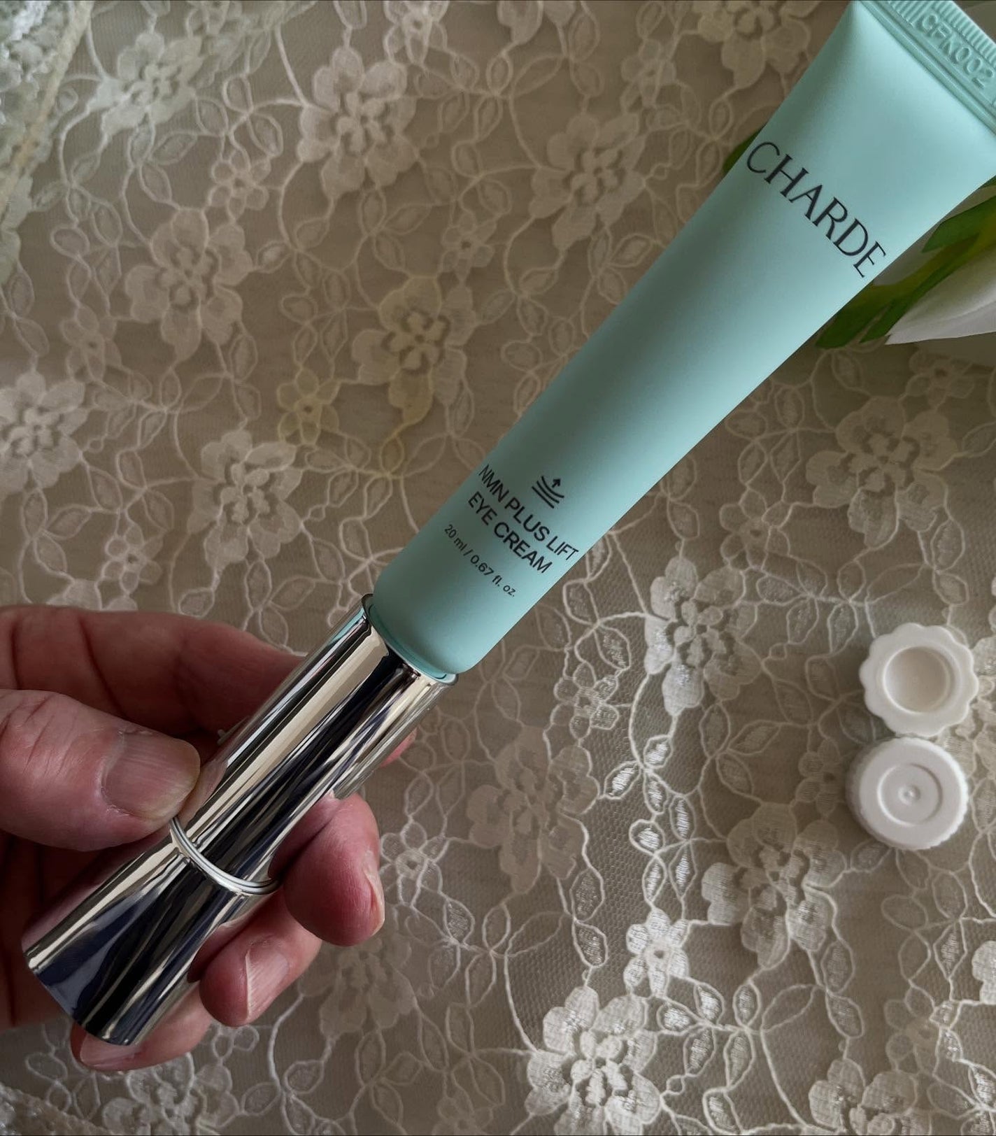 NMNプラスリフトアイクリーム/CHARDE/アイケア・アイクリームを使ったクチコミ(3枚目)