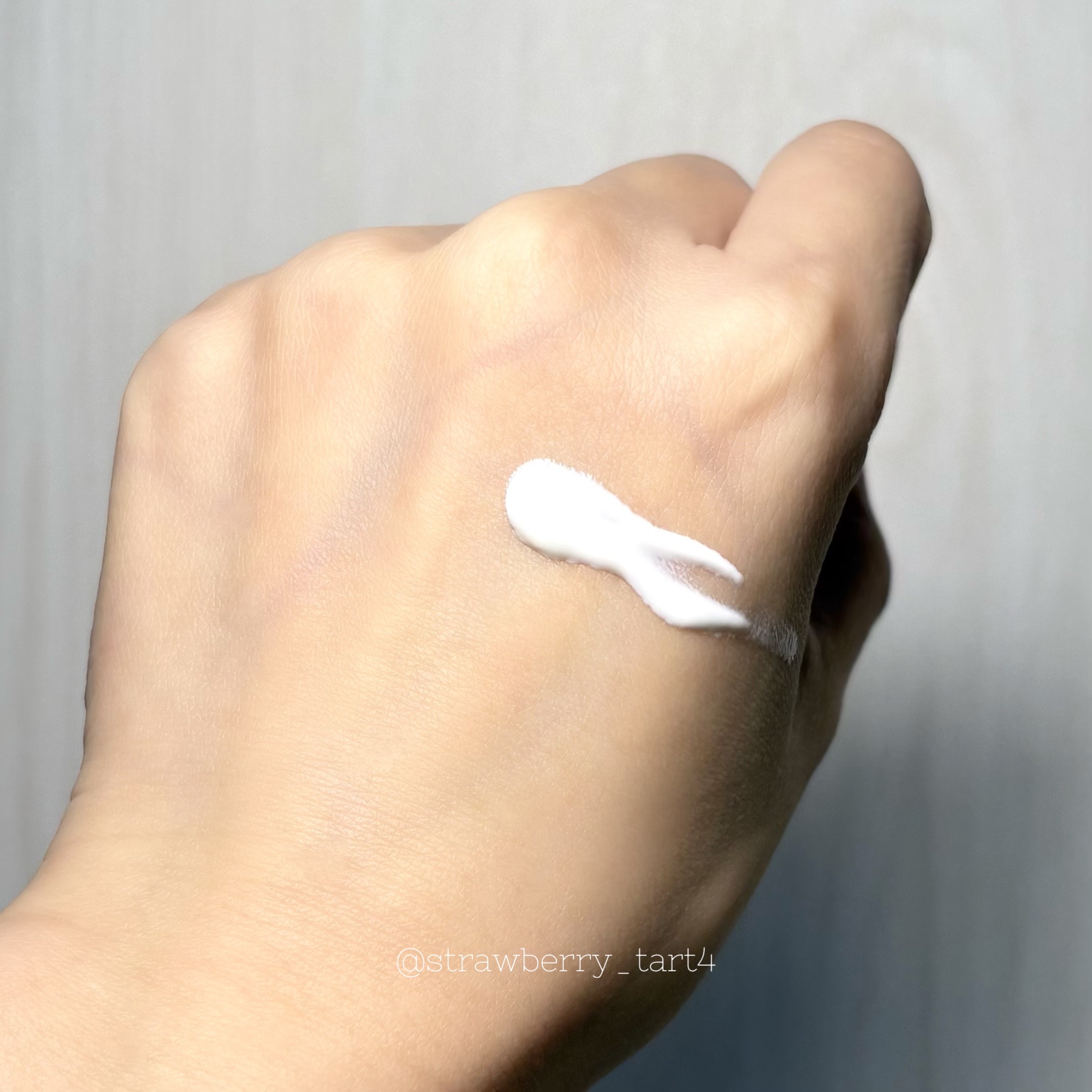 うるおい整う クリーム下地 00 クリアホワイト/FASIO/化粧下地を使ったクチコミ（2枚目）