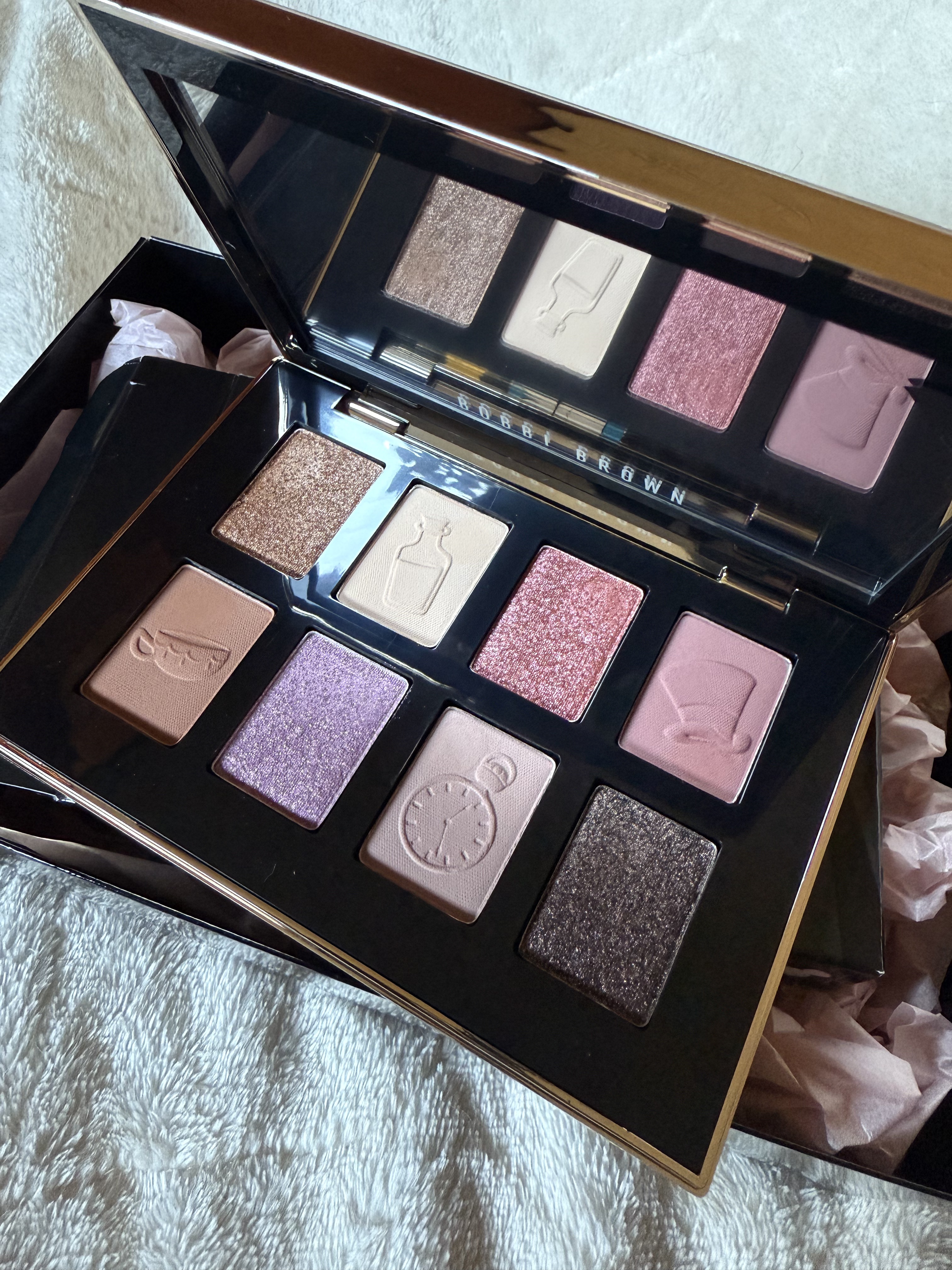 アリス イン ワンダーランド アイシャドウ パレット/BOBBI BROWN/アイシャドウパレットを使ったクチコミ（3枚目）