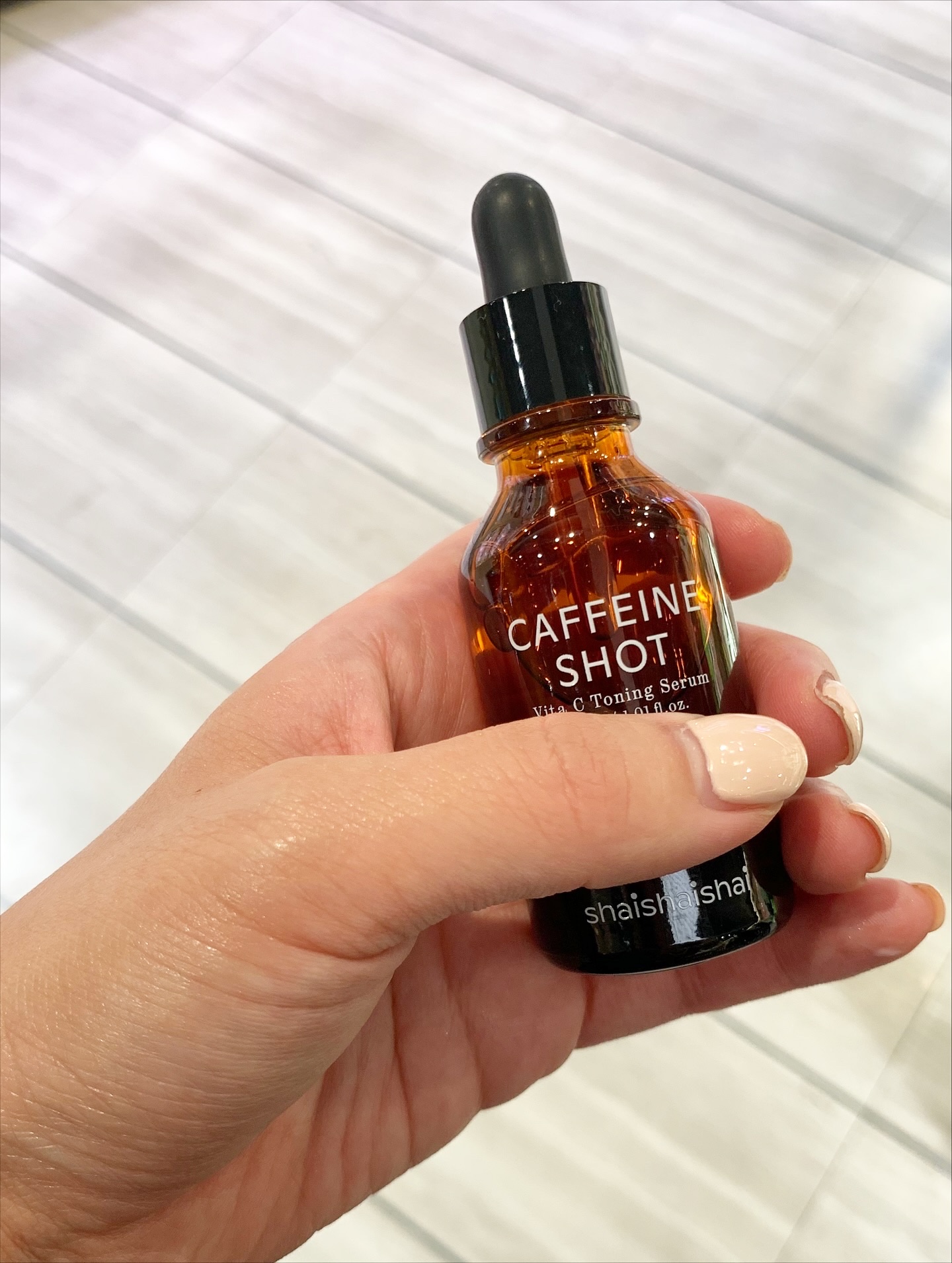 カフェインショット ビタC トーニングセラム/shaishaishai/美容液を使ったクチコミ（1枚目）