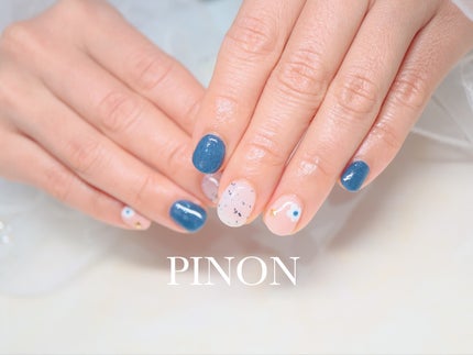 shino on LIPS 「simplecourseネイビーカラーには繊維が入ってるジェル..」(2枚目)