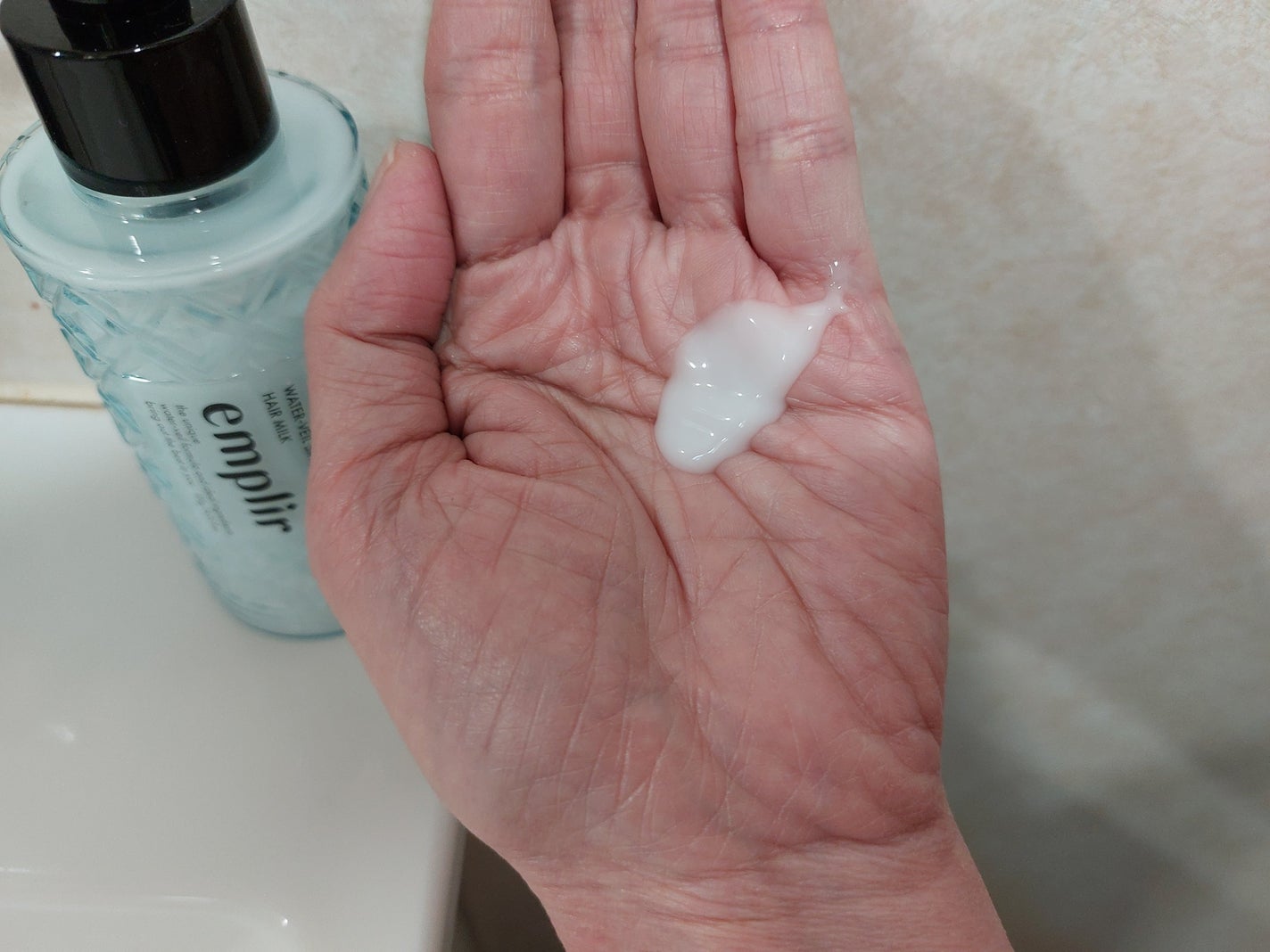 ウォーターベール スムース シャンプー/トリートメント/emplir/市販シャンプーを使ったクチコミ(5枚目)