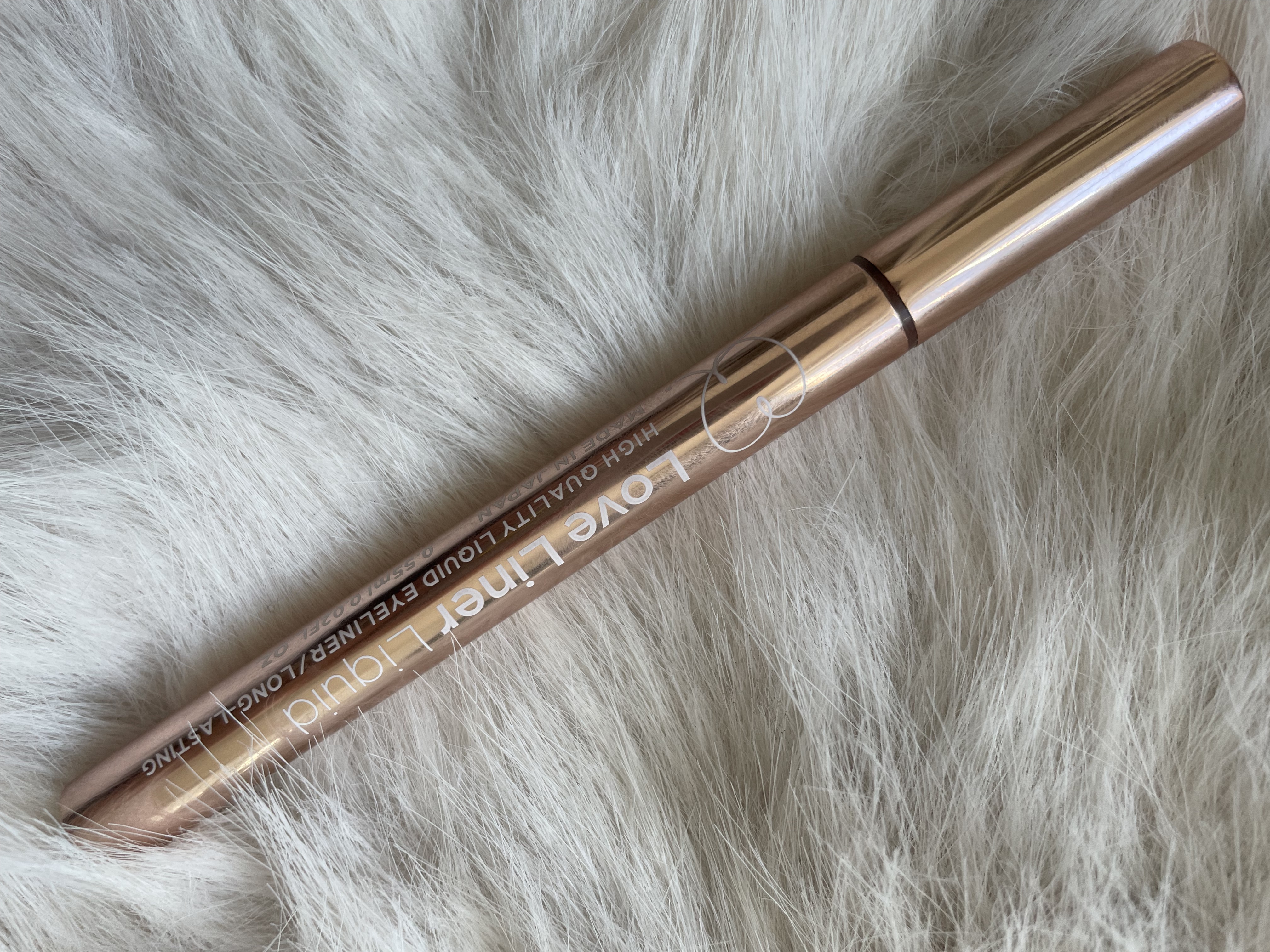 リキッドアイライナーR4　ティーフレーバーコレクション/ラブ・ライナー/リキッドアイライナーを使ったクチコミ（2枚目）