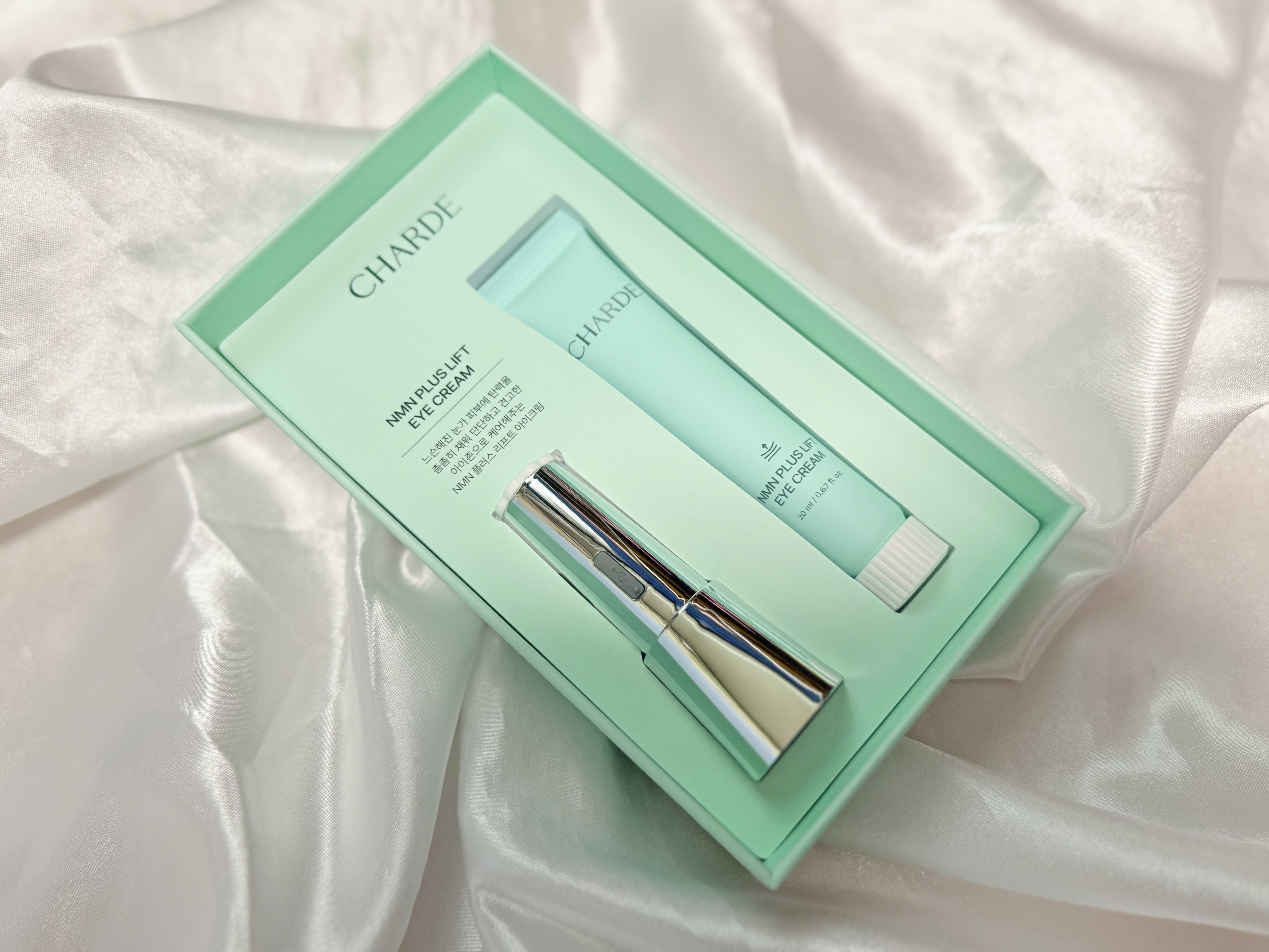 NMNプラスリフトアイクリーム/CHARDE/アイケア・アイクリームを使ったクチコミ（1枚目）