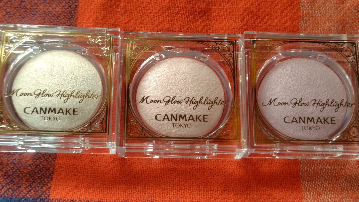 ムーングロウハイライター/キャンメイク/ハイライトを使ったクチコミ（2枚目）