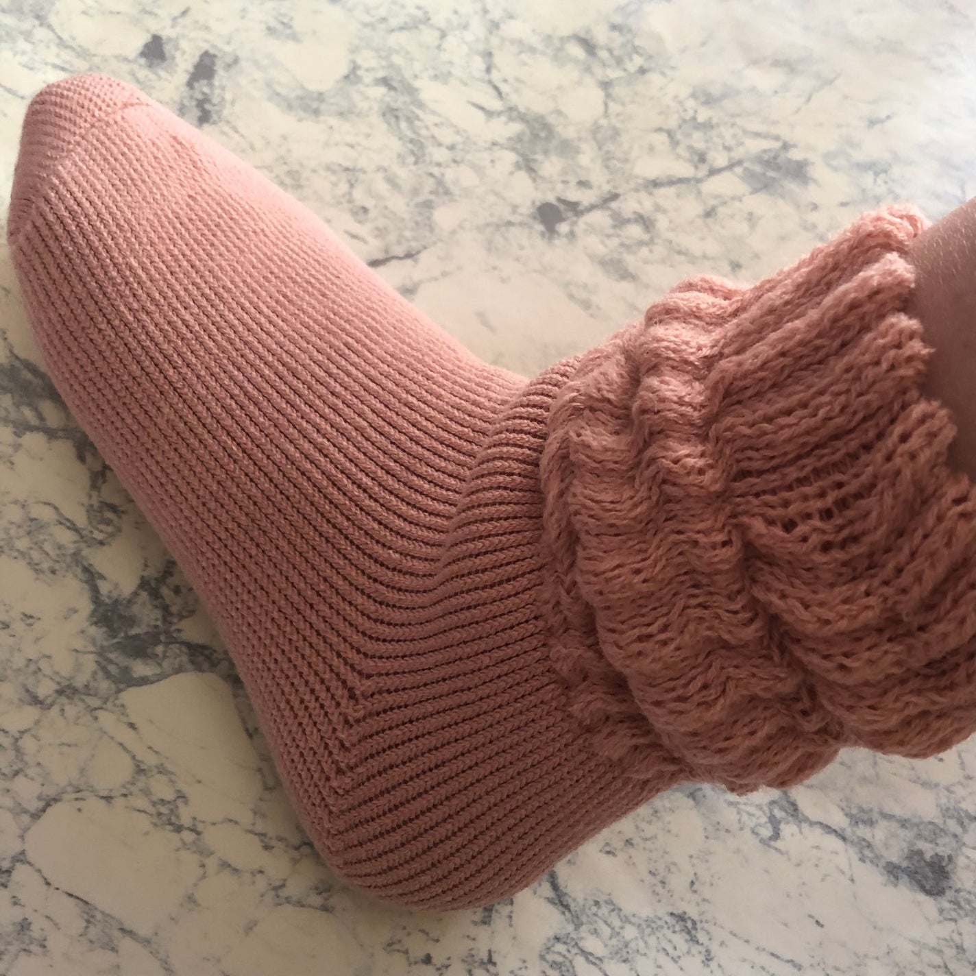 &ONDO 起毛であったかルームソックス ミドル丈/サーモス/暖かい靴下を使ったクチコミ(9枚目)