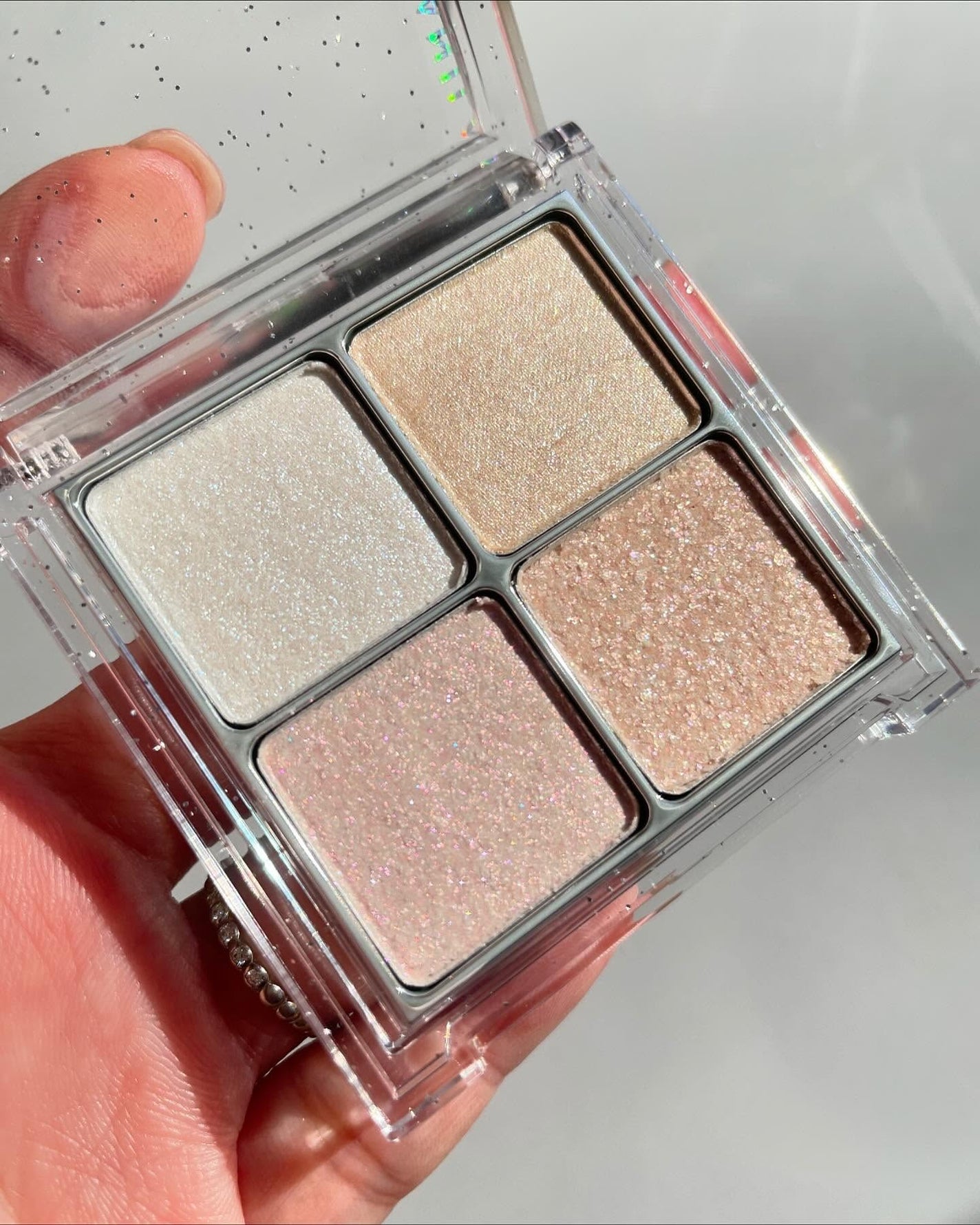 カバーリシャス アルティメット ホワイトクッション/BANILA CO/クッションファンデーションを使ったクチコミ(4枚目)