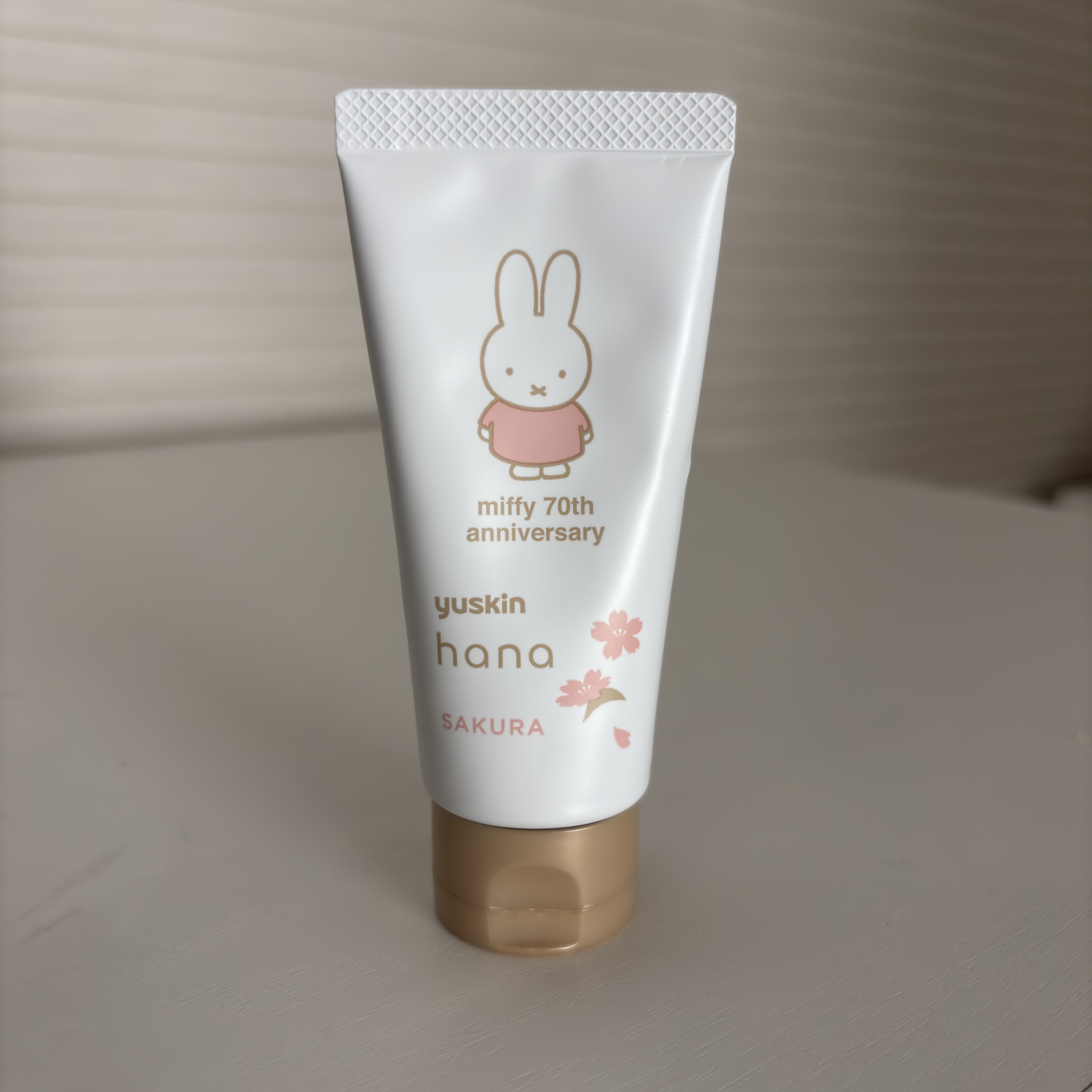 ハンドクリーム サクラ/ユースキンhana/ハンドクリームを使ったクチコミ（1枚目）