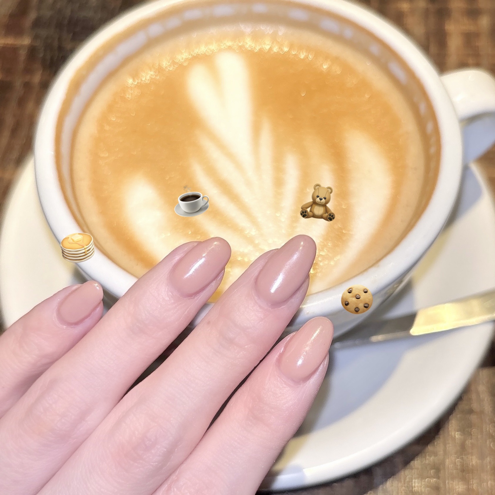 ピールオフベースジェル/JELLO JELLO/ジェルネイルを使ったクチコミ（1枚目）