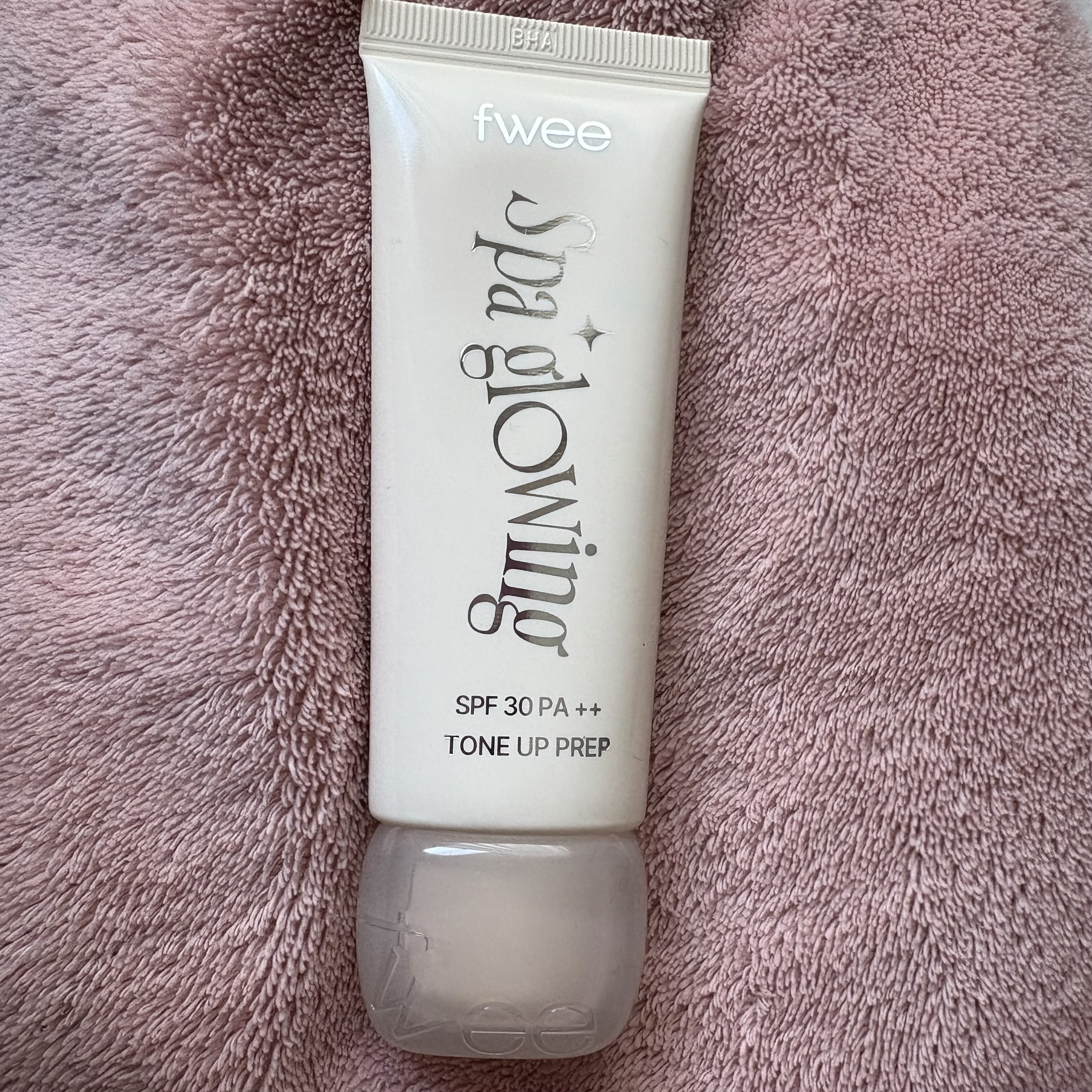 スパグロウUVトーンアップベース 01 グロウ/fwee/化粧下地を使ったクチコミ（1枚目）