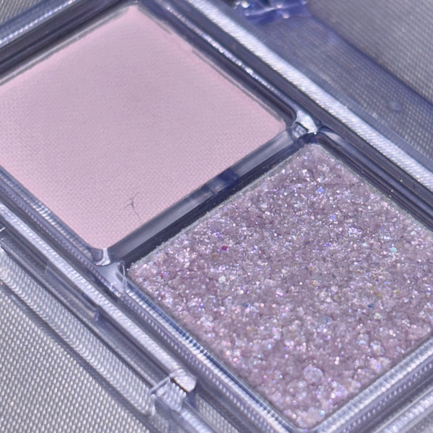 Little Bitty Moment Shadow/lilybyred/アイシャドウパレットを使ったクチコミ(5枚目)